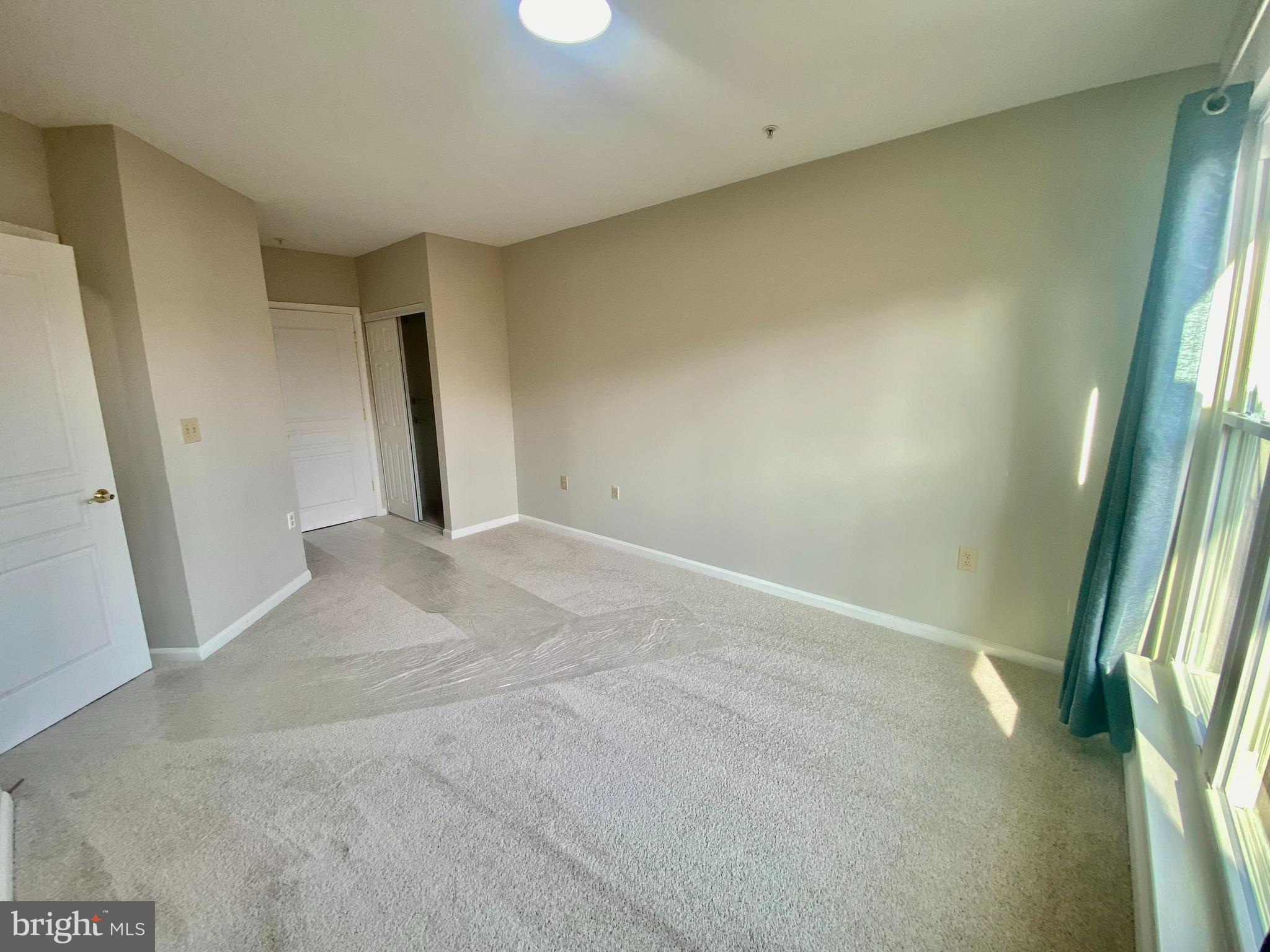 WORLDGATE CONDO - Residential