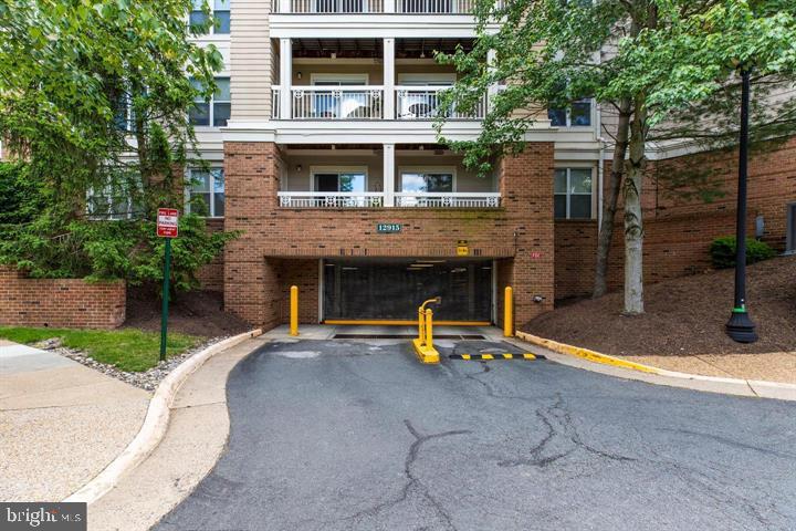 WORLDGATE CONDO - Residential