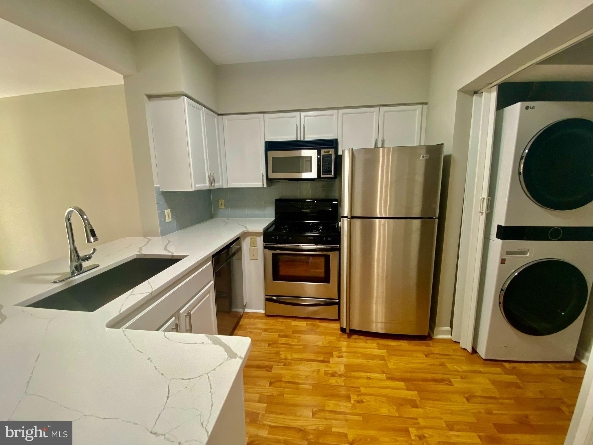 WORLDGATE CONDO - Residential