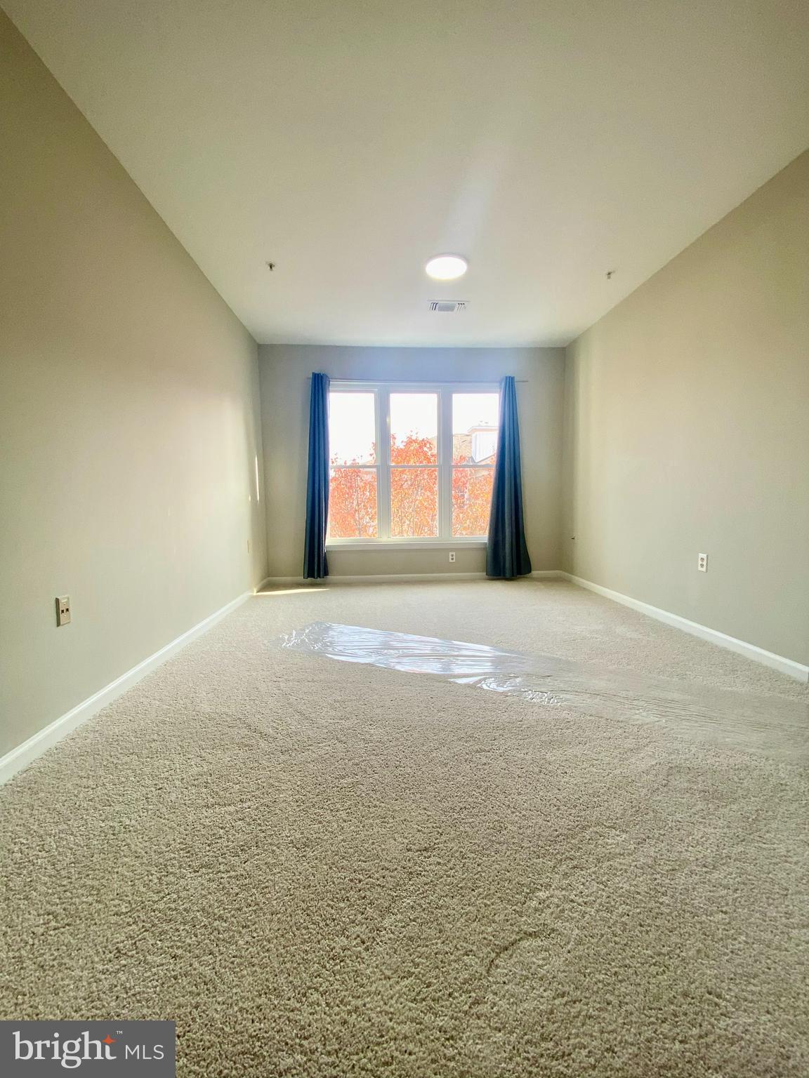 WORLDGATE CONDO - Residential
