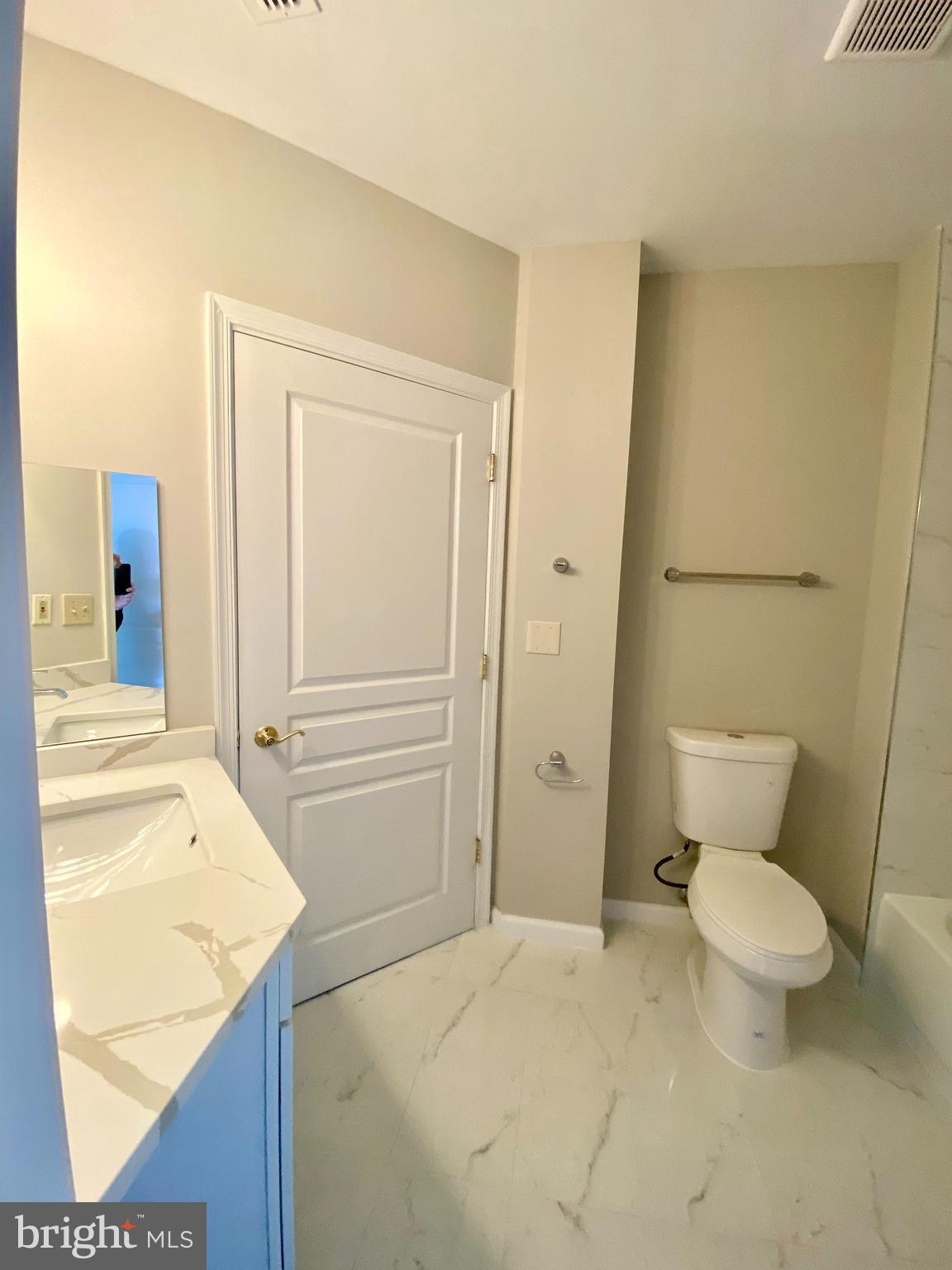 WORLDGATE CONDO - Residential