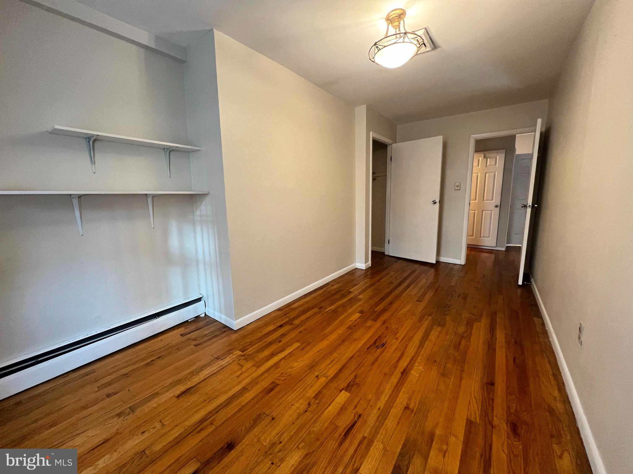 CENTER CITY - Residential Lease