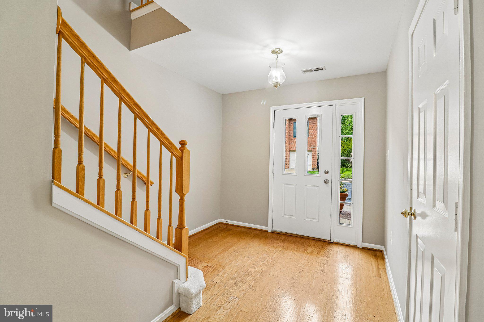 RIVER OAKS - Residential
