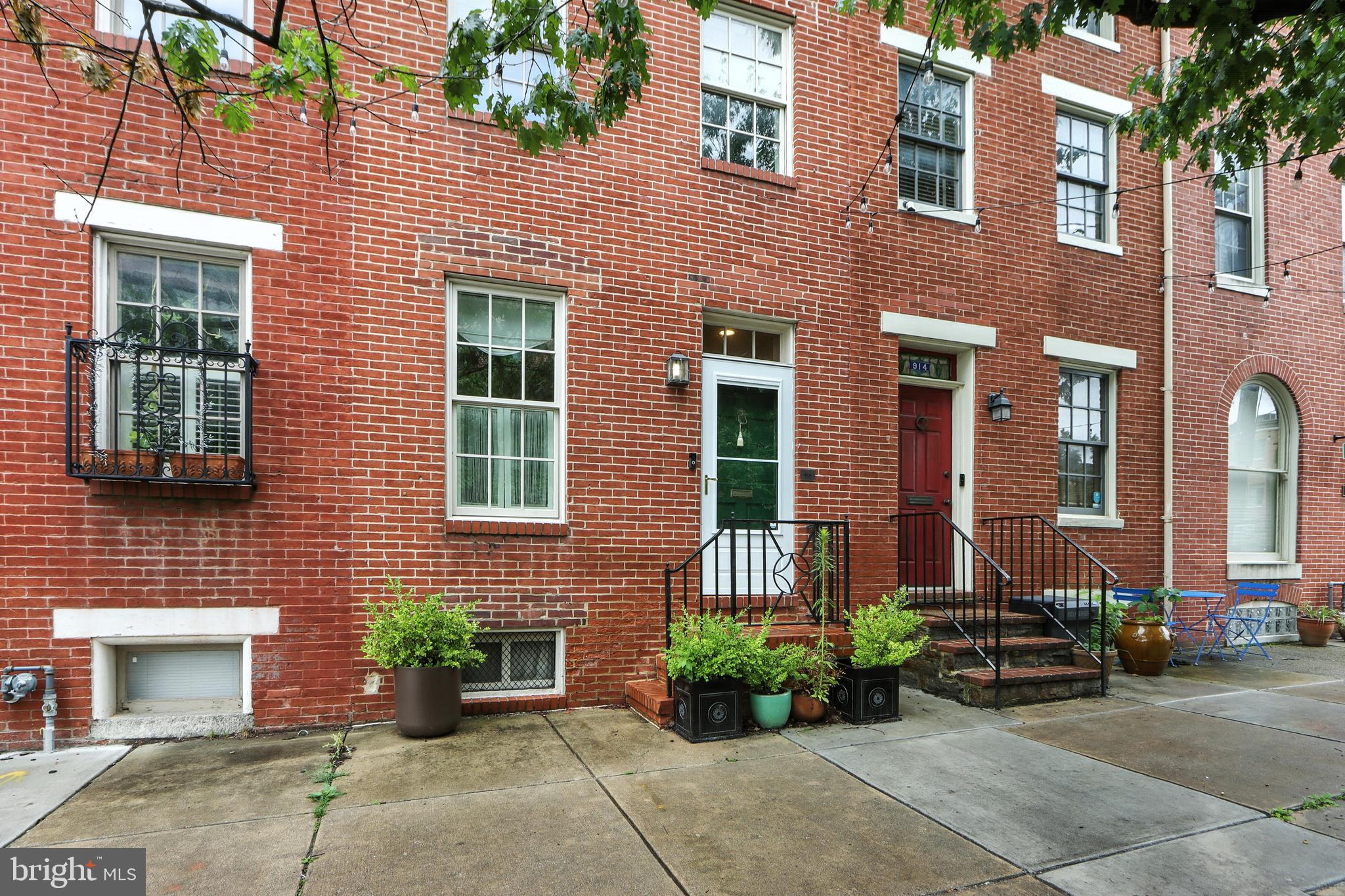 916 WILLIAM STREET