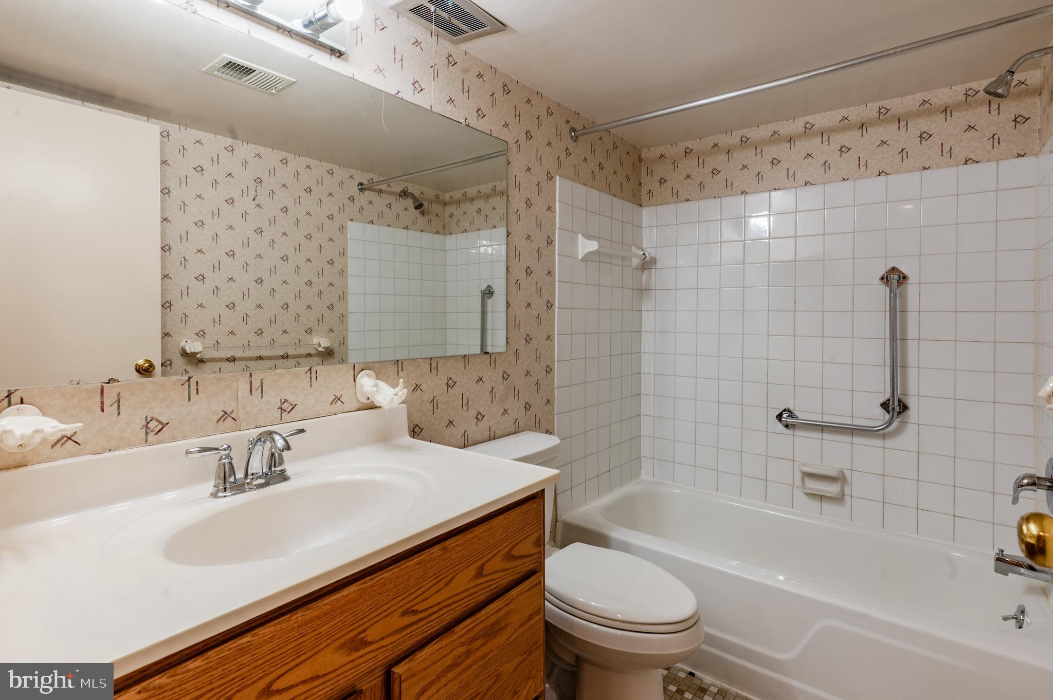 MEADOWS AT LOWER GWYNNED - Residential