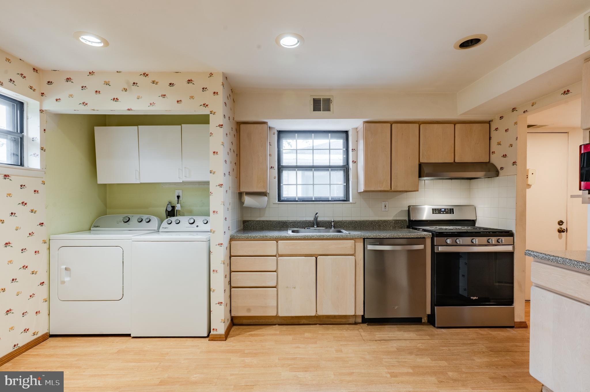 MEADOWS AT LOWER GWYNNED - Residential