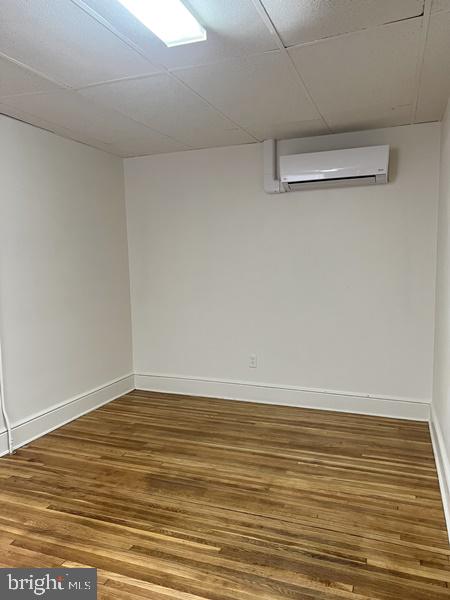 YORK - Residential Lease