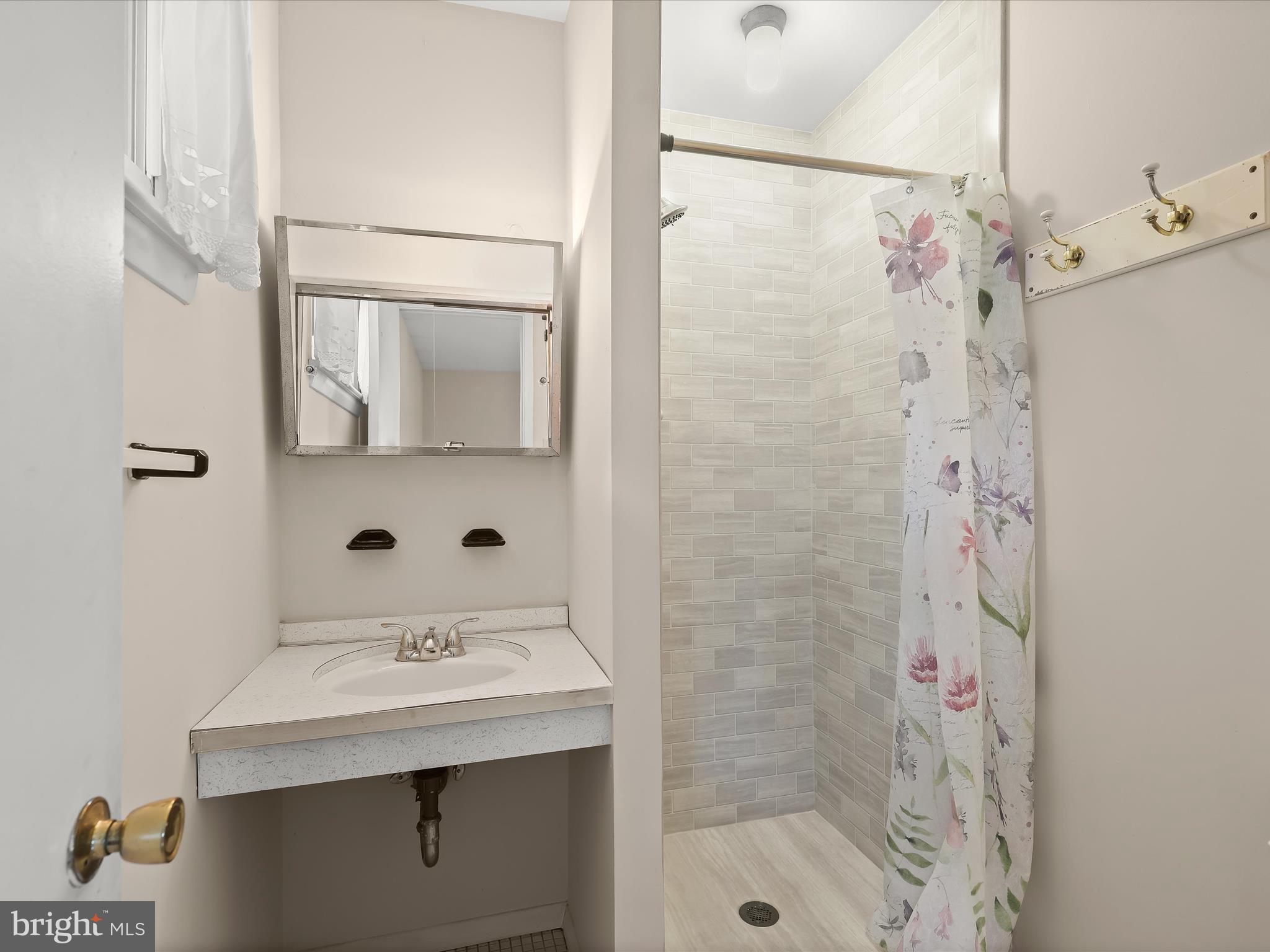 RIPPLING ESTATES - Residential