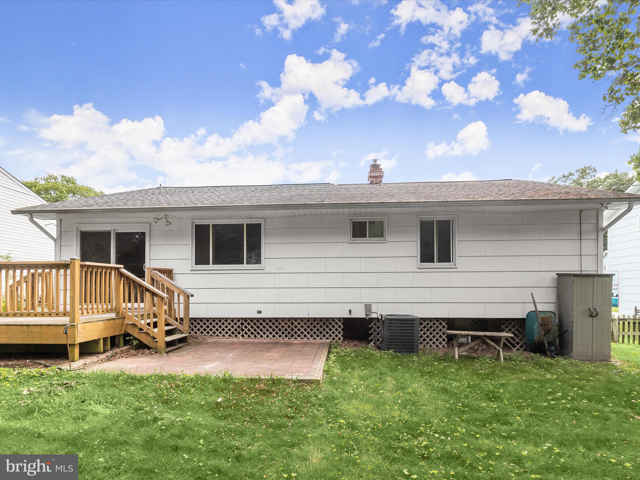 RIPPLING ESTATES - Residential