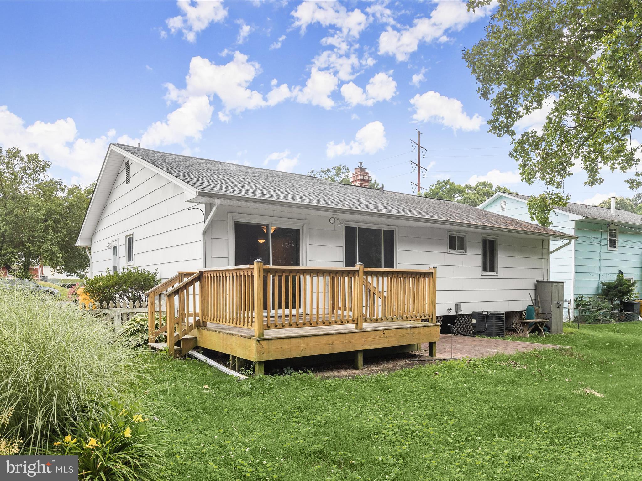 RIPPLING ESTATES - Residential