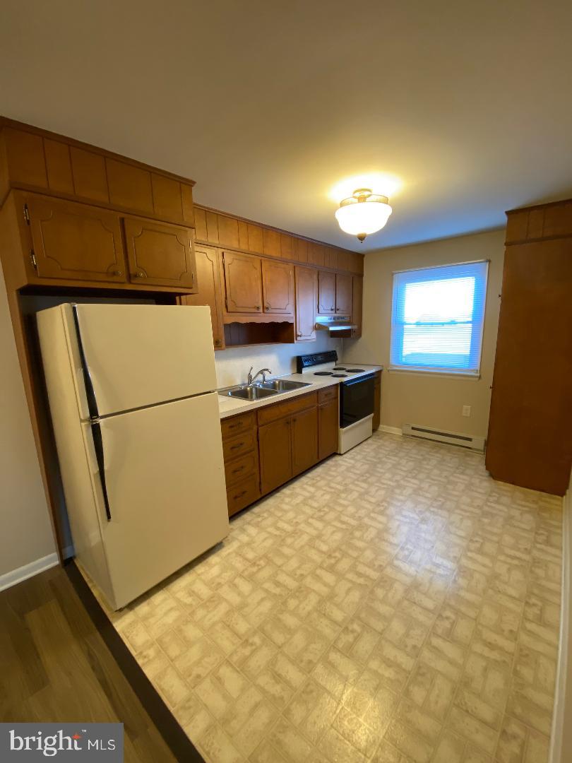 EARL TWP - Residential Lease