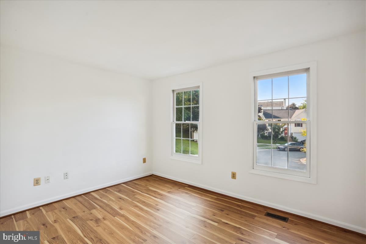 MEADOWVALE - Residential Lease