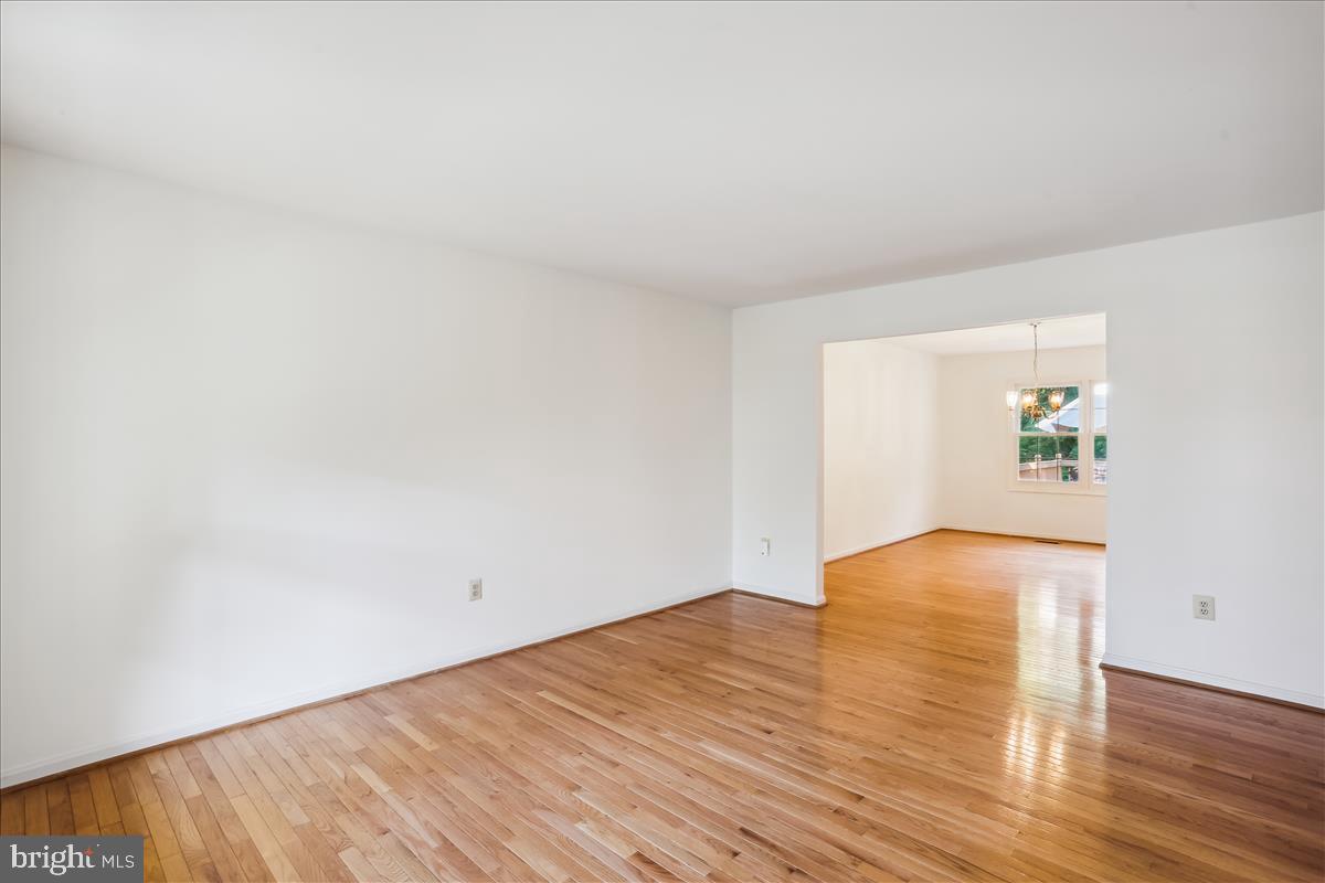 MEADOWVALE - Residential Lease