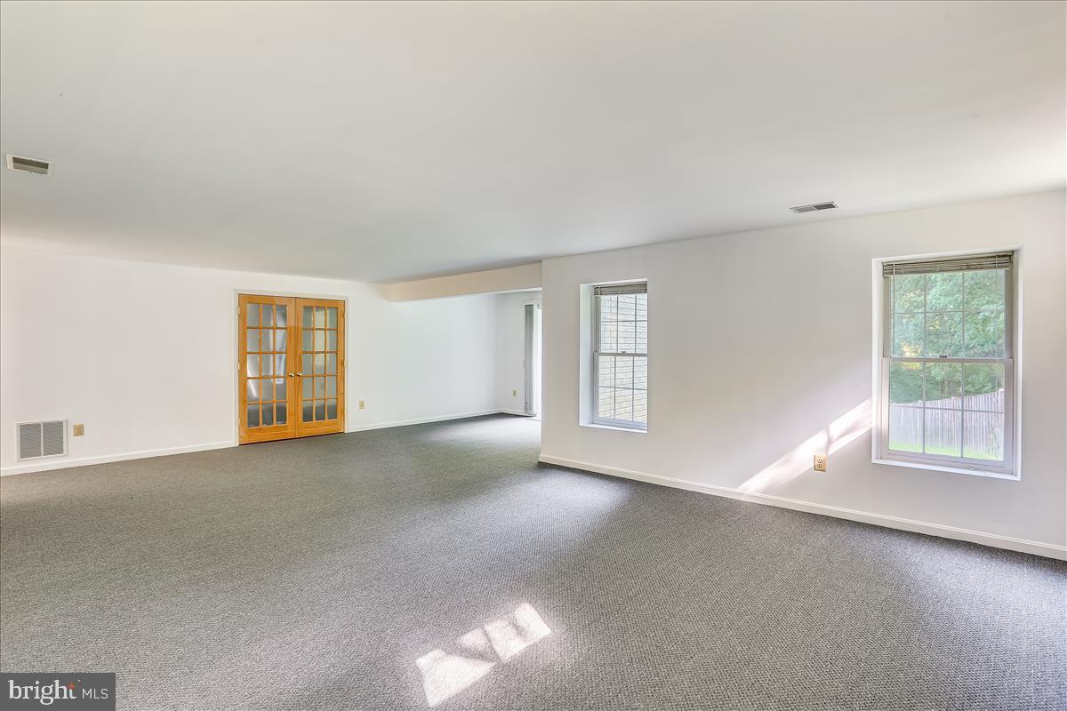 MEADOWVALE - Residential Lease