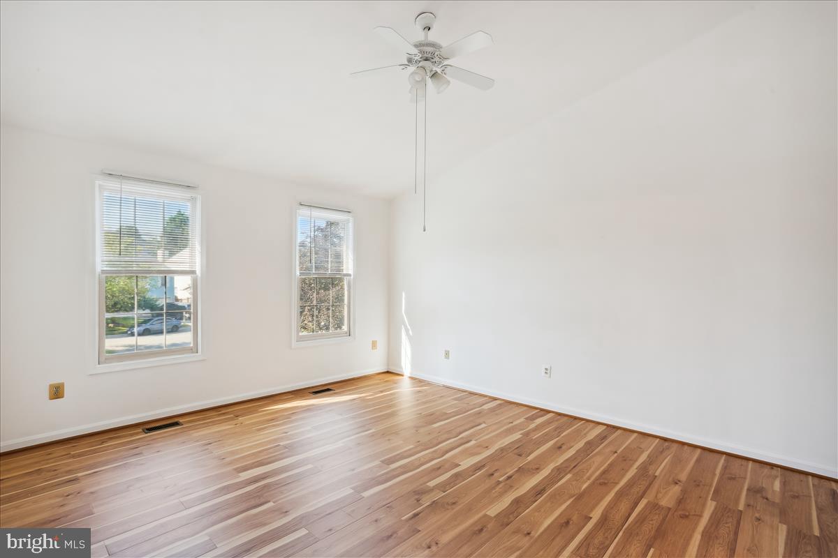 MEADOWVALE - Residential Lease