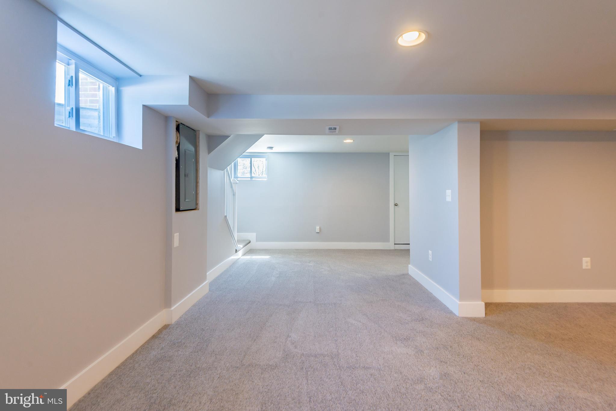 BEL FOREST - Residential Lease