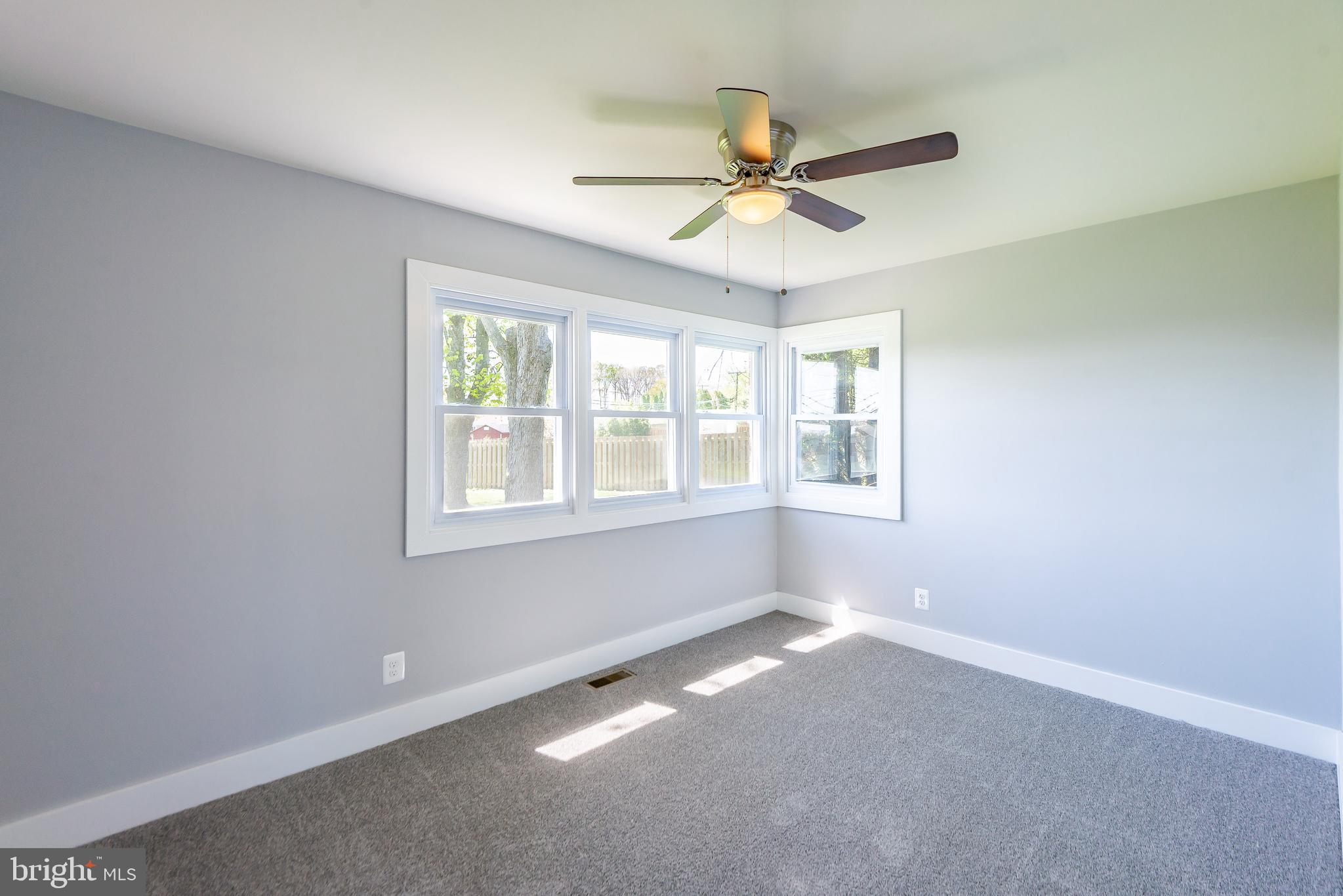 BEL FOREST - Residential Lease