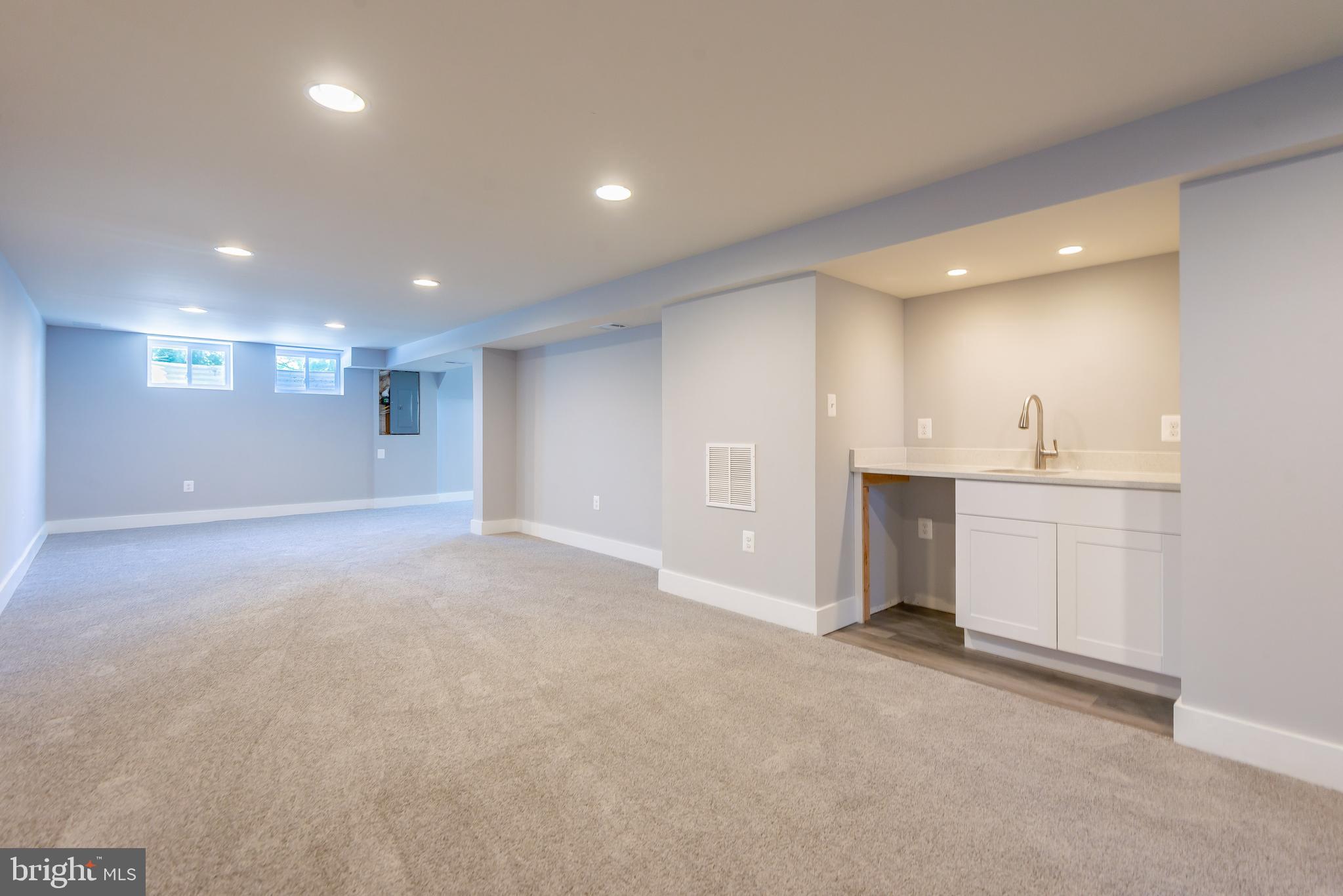 BEL FOREST - Residential Lease