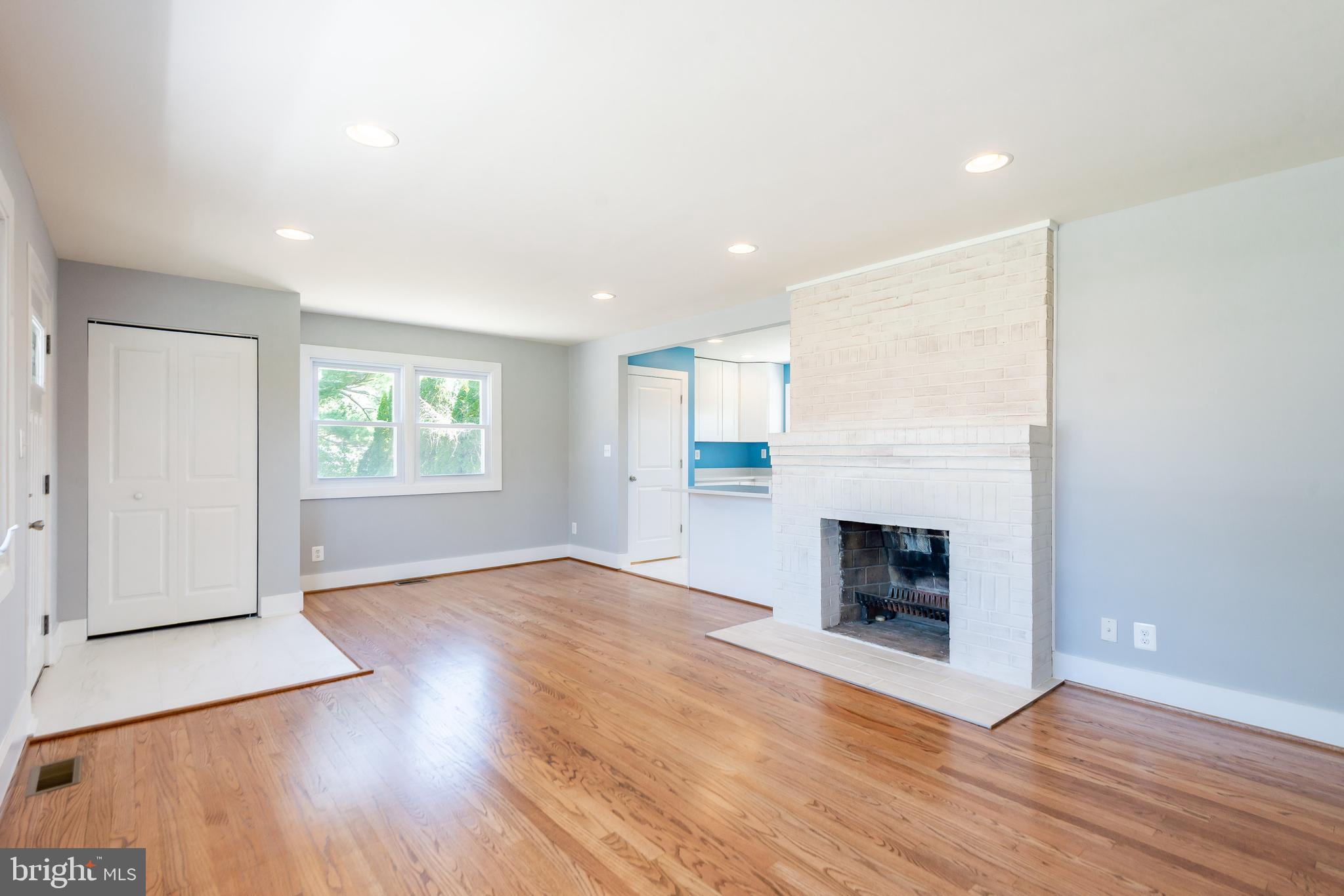 BEL FOREST - Residential Lease