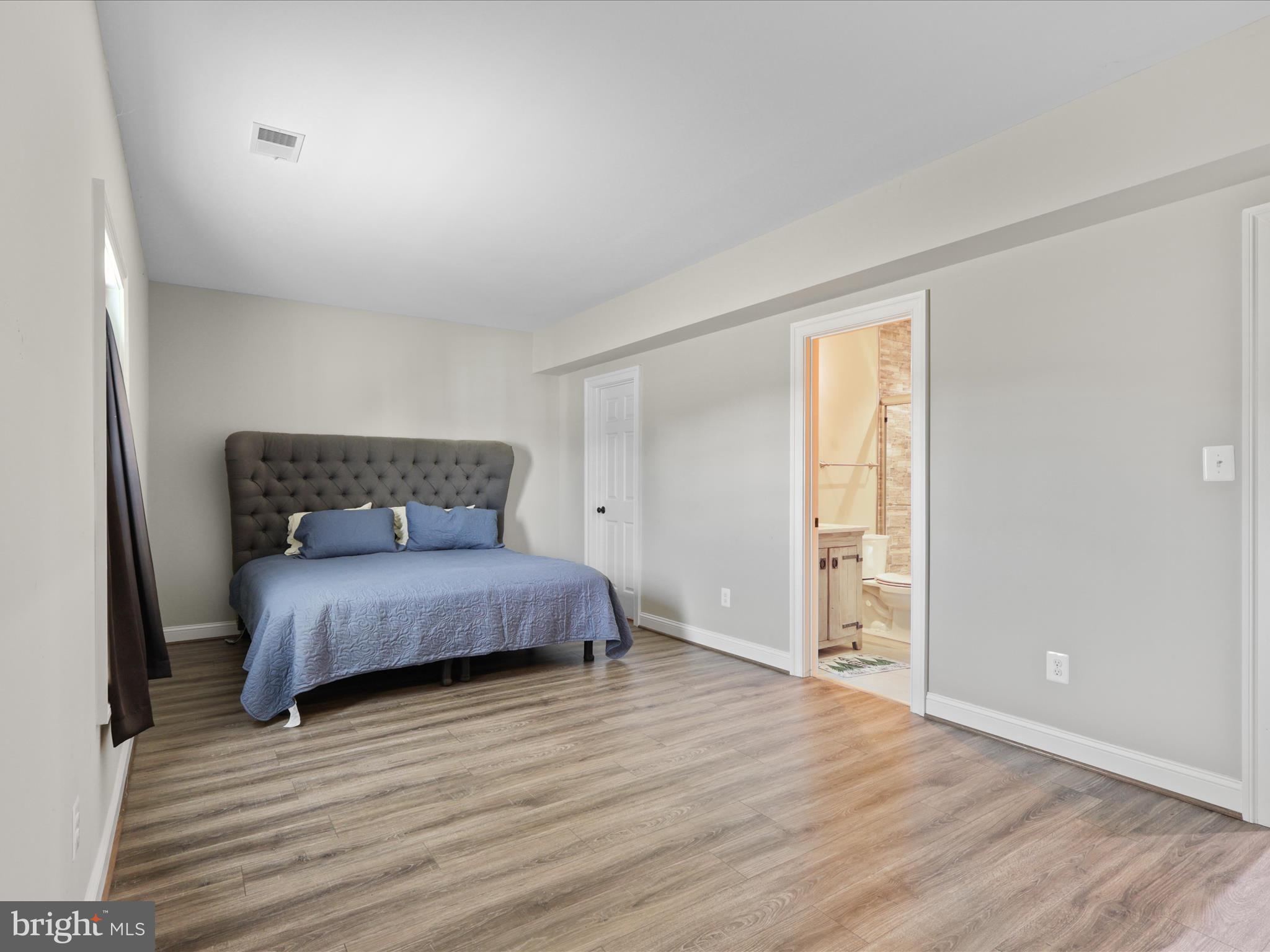 JACKSON - Residential