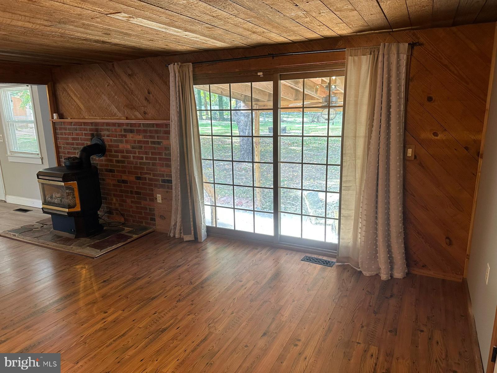 INDIANTOWN - Residential