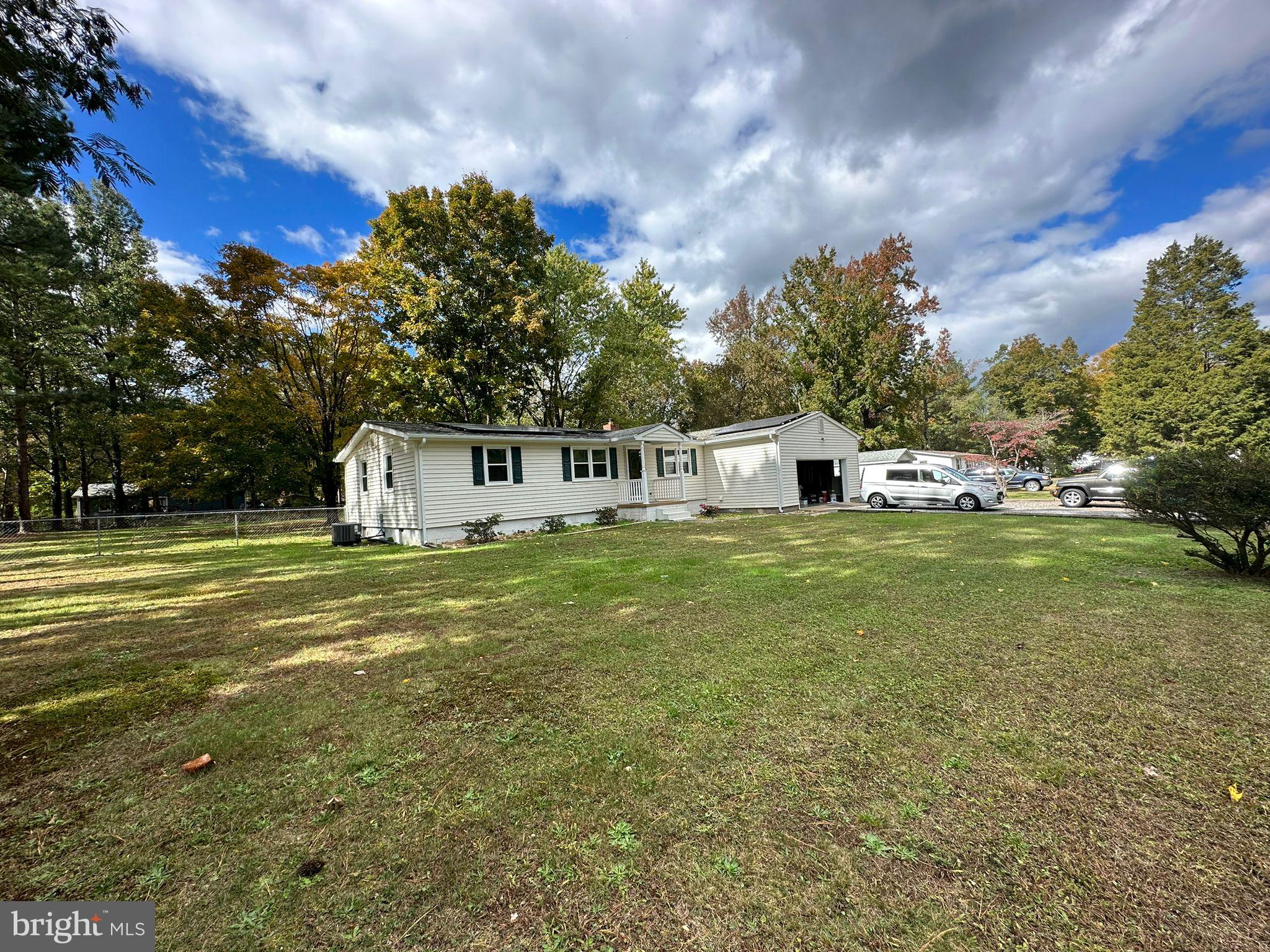 INDIANTOWN - Residential