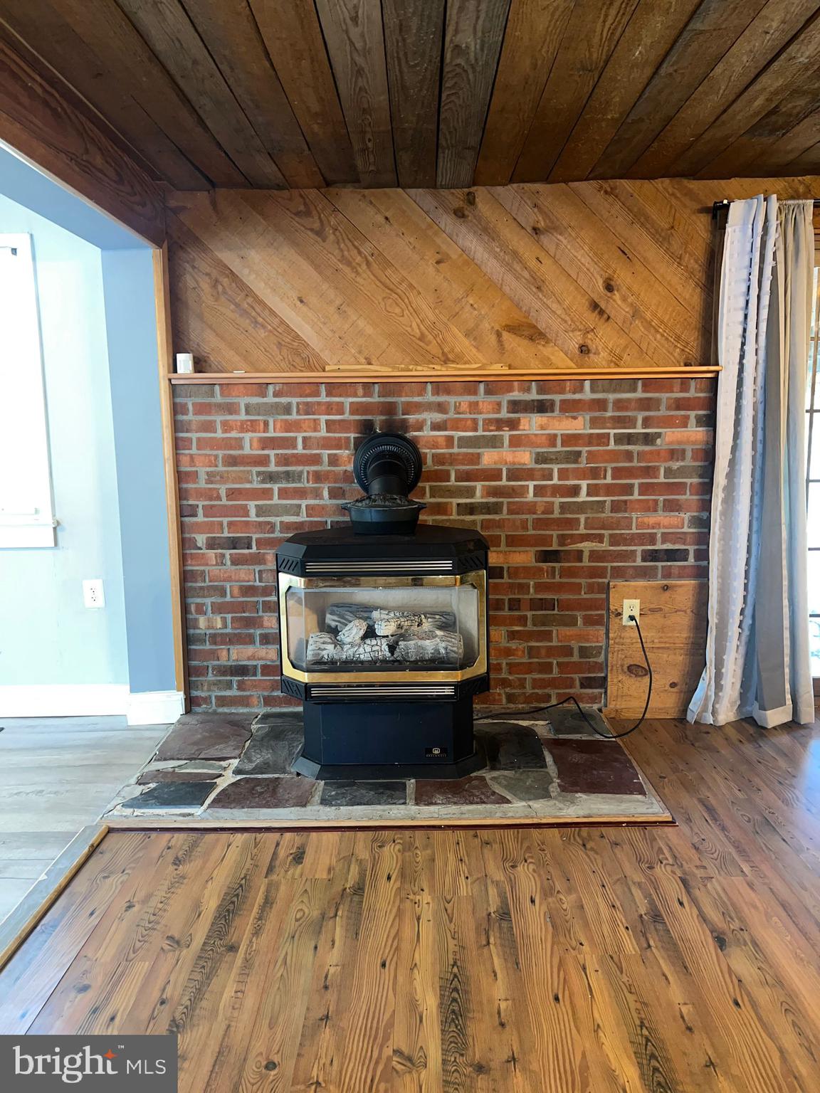 INDIANTOWN - Residential