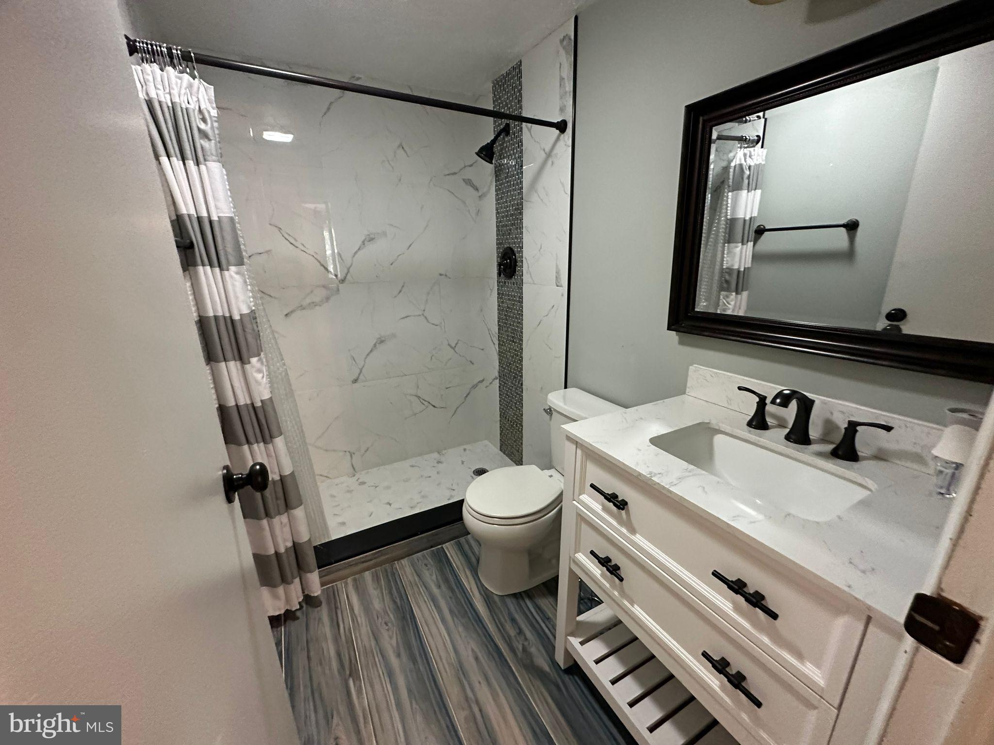 INDIANTOWN - Residential