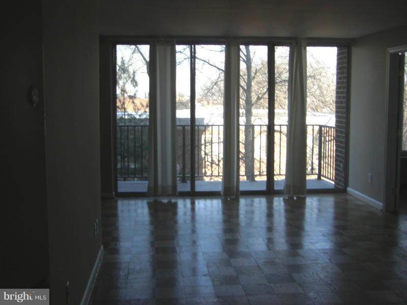 1510 CONDO - Residential Lease