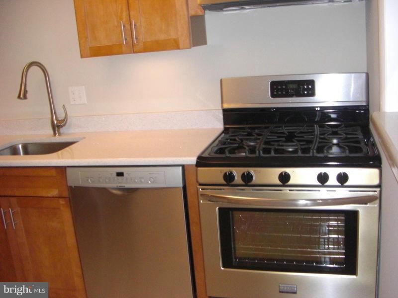 1510 CONDO - Residential Lease