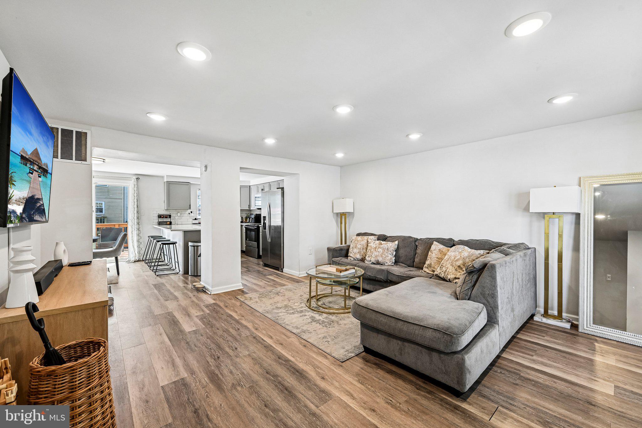 903 RICHWOOD ROAD