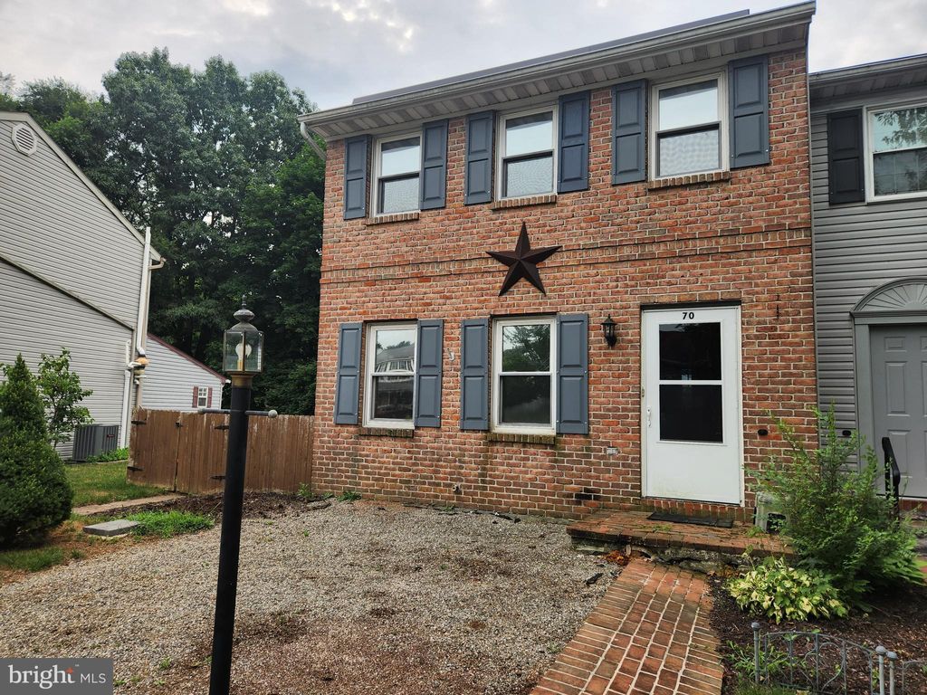 Photo of 70 Brookfield Road, Lititz, PA 17543 (MLS # PALA2054748)