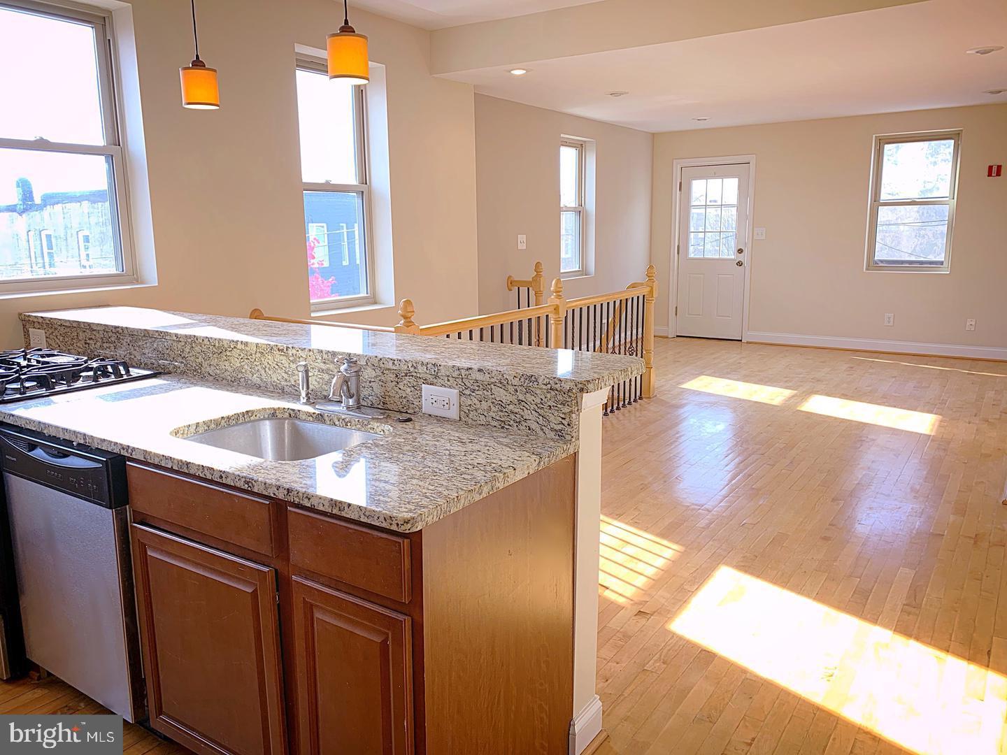 HAMPDEN HISTORIC DISTRICT - Residential Lease