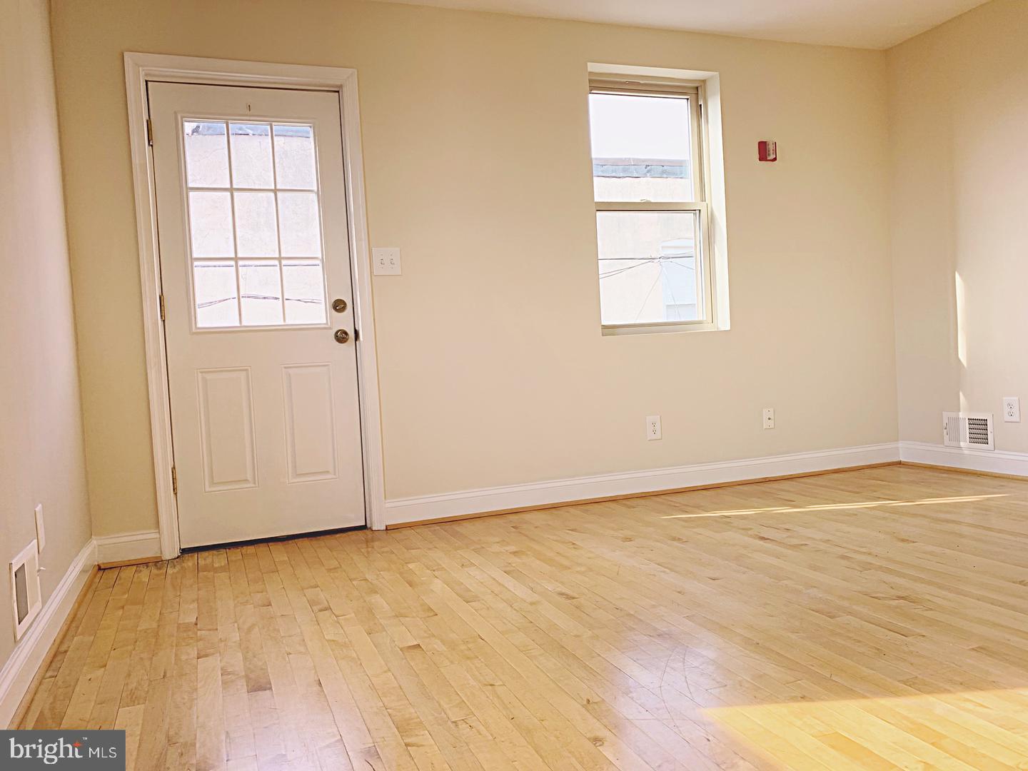 HAMPDEN HISTORIC DISTRICT - Residential Lease