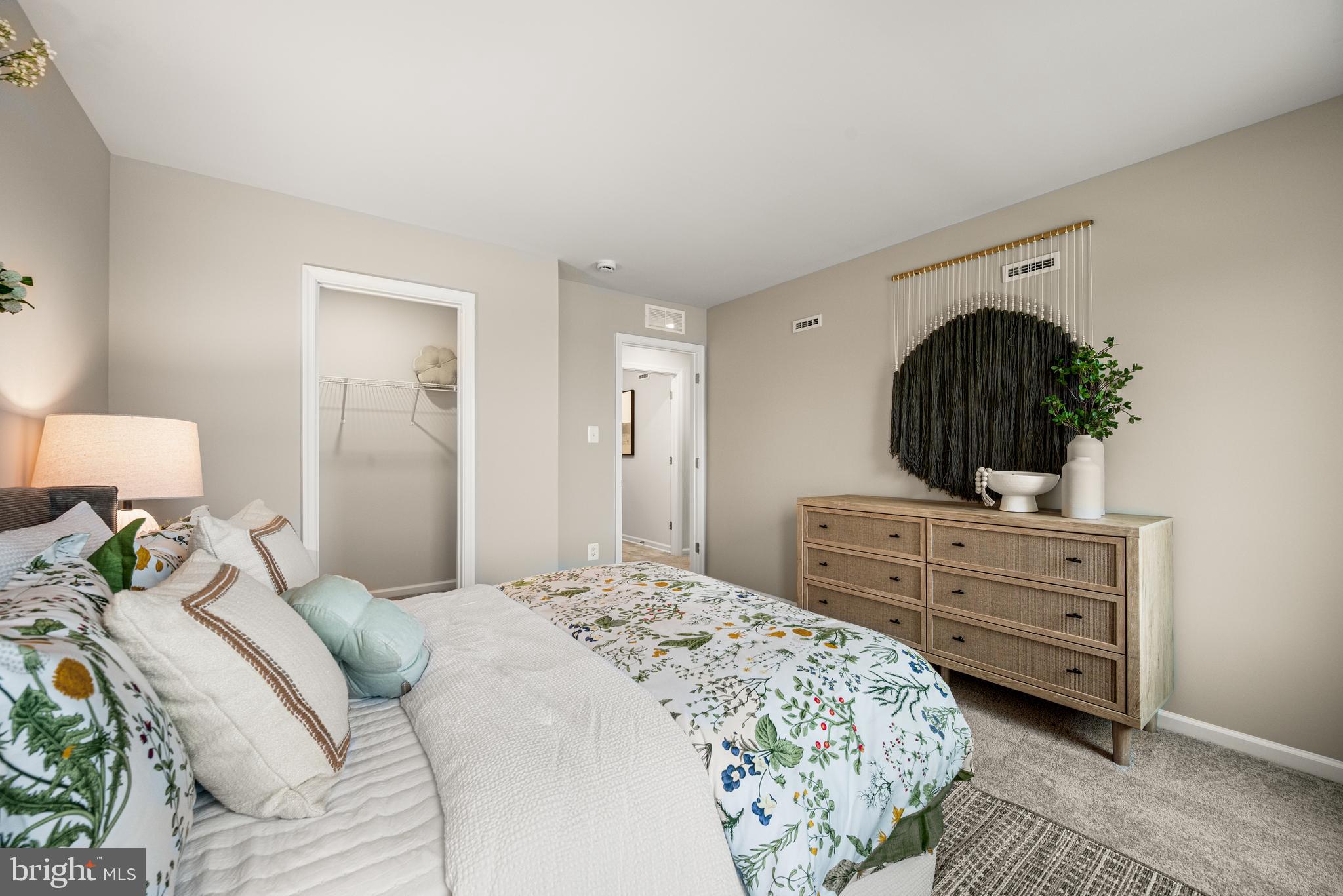 CHASELYND HILLS - Residential