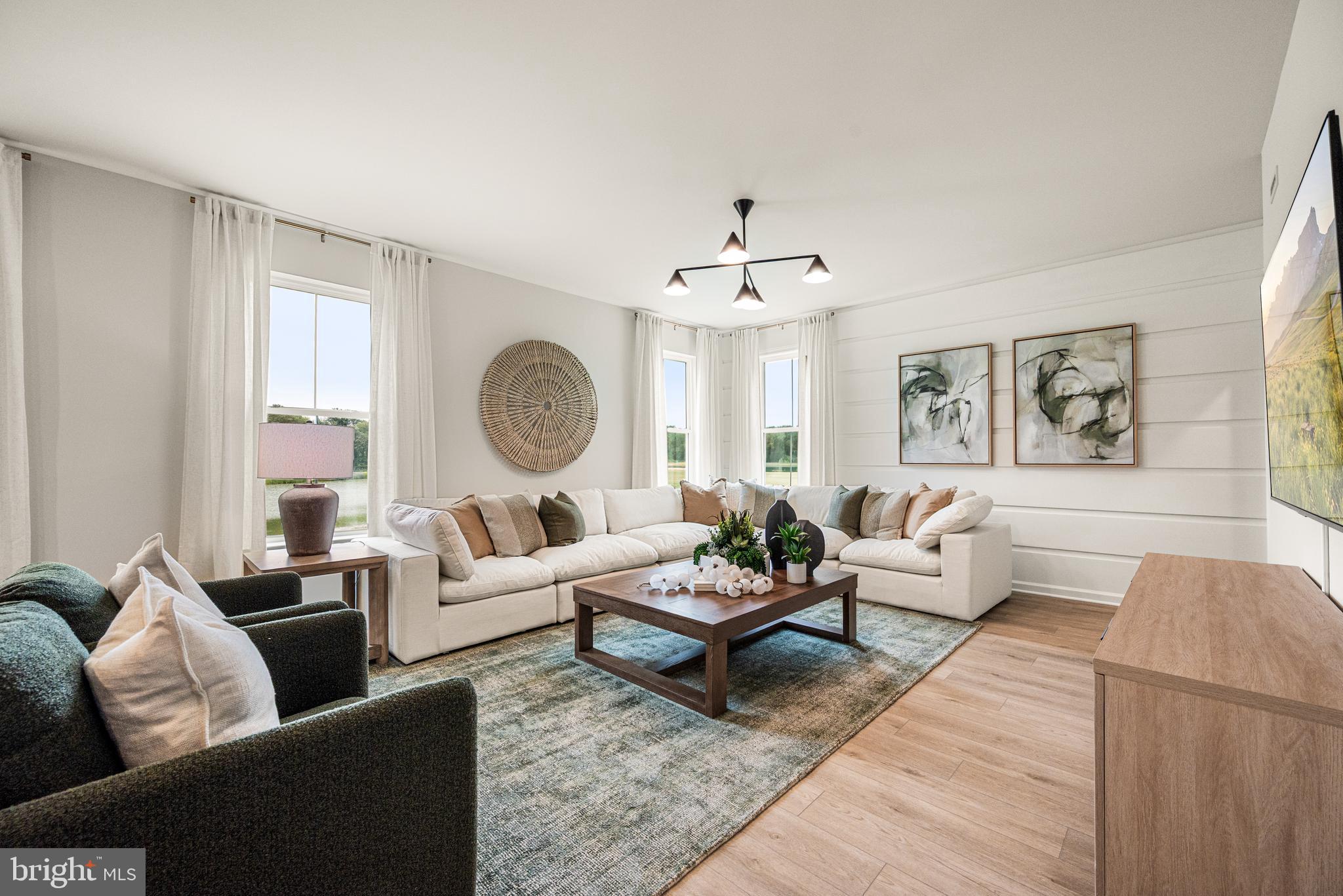 CHASELYND HILLS - Residential