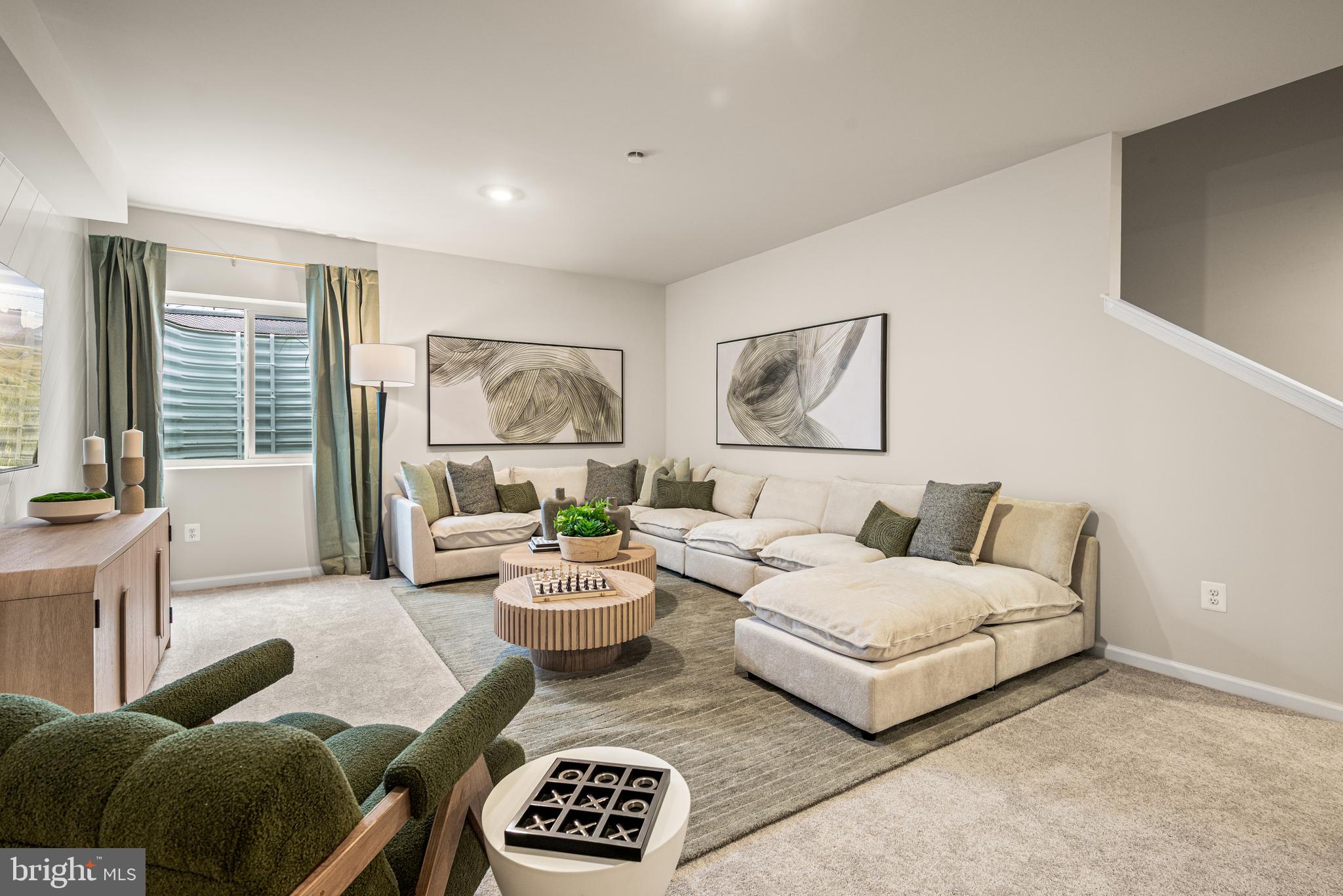 CHASELYND HILLS - Residential