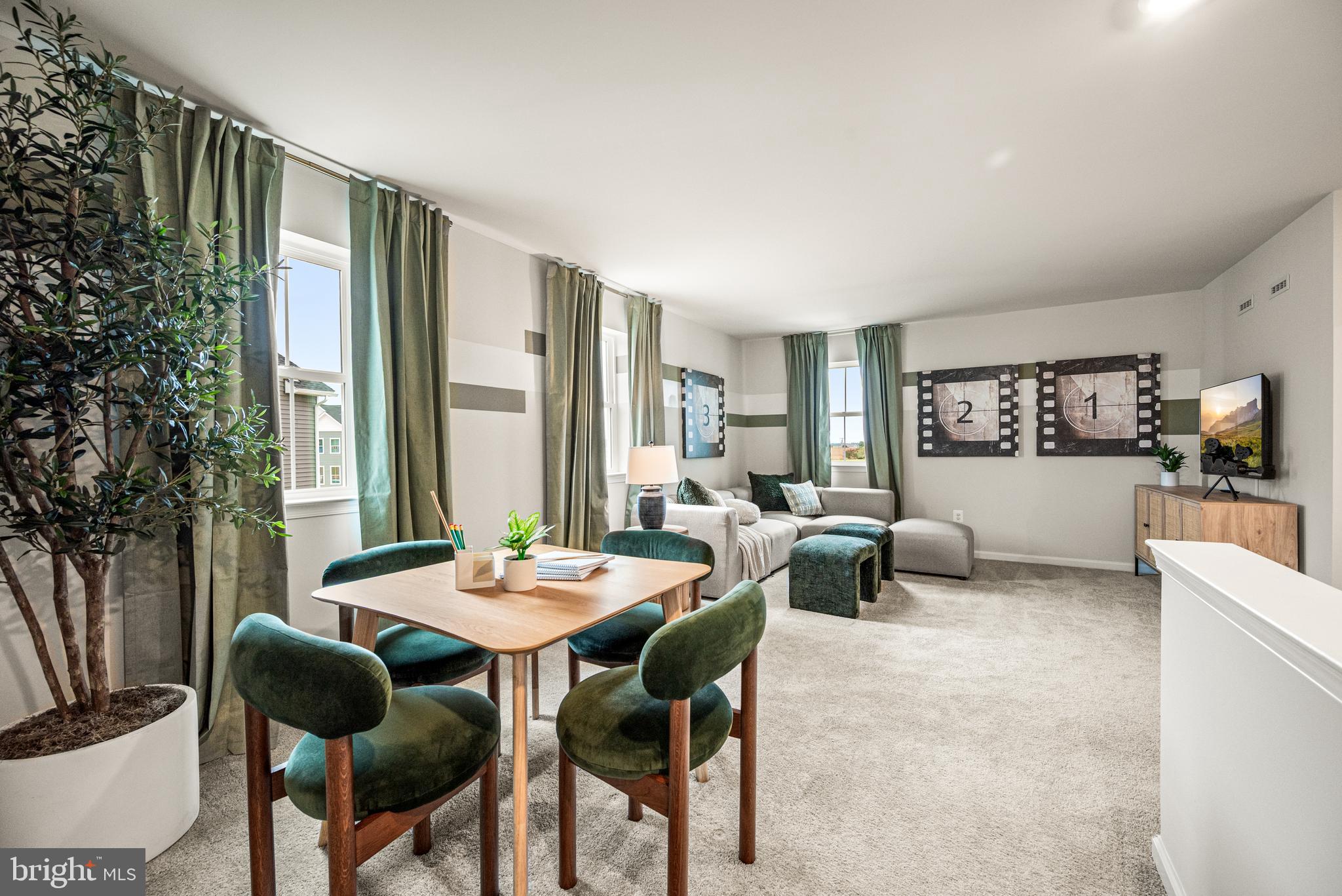 CHASELYND HILLS - Residential