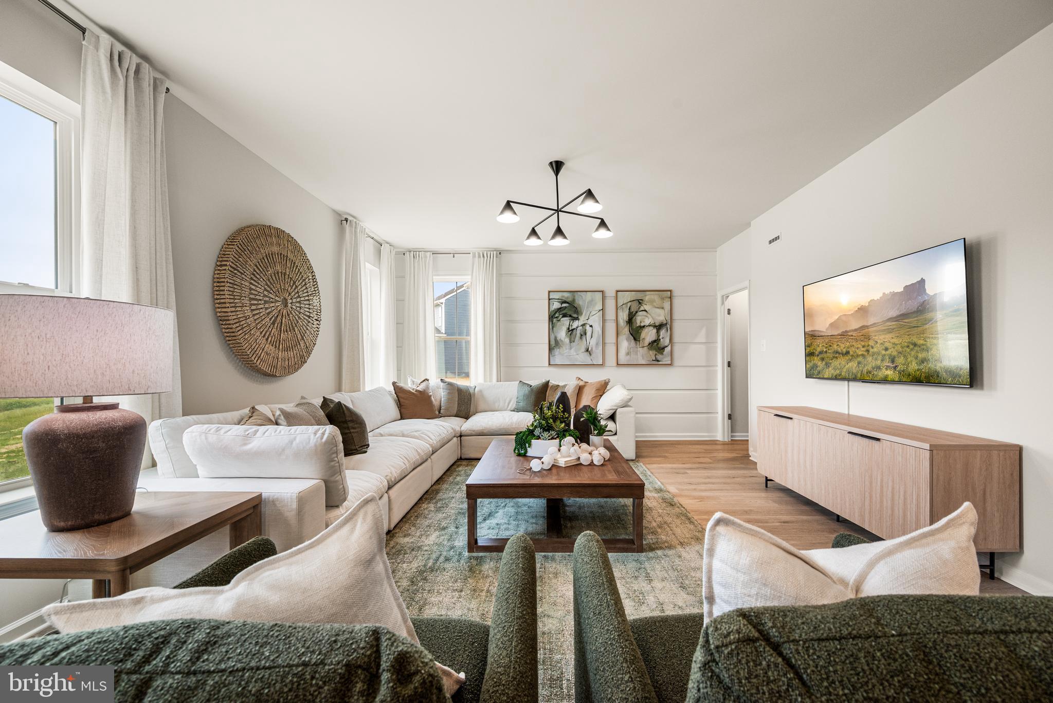 CHASELYND HILLS - Residential