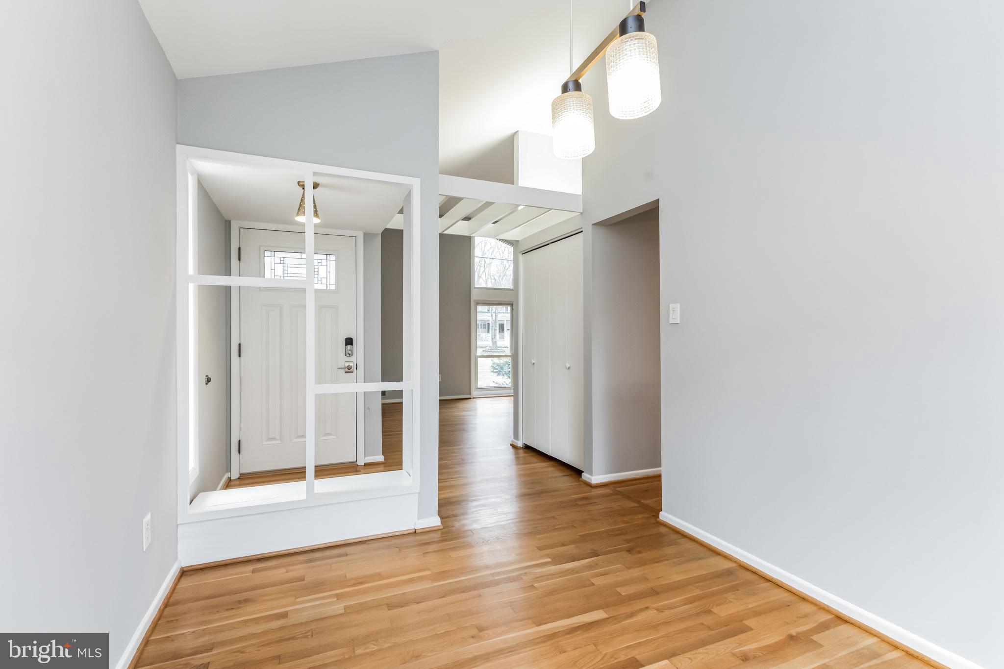 DUNN LORING WOODS - Residential Lease