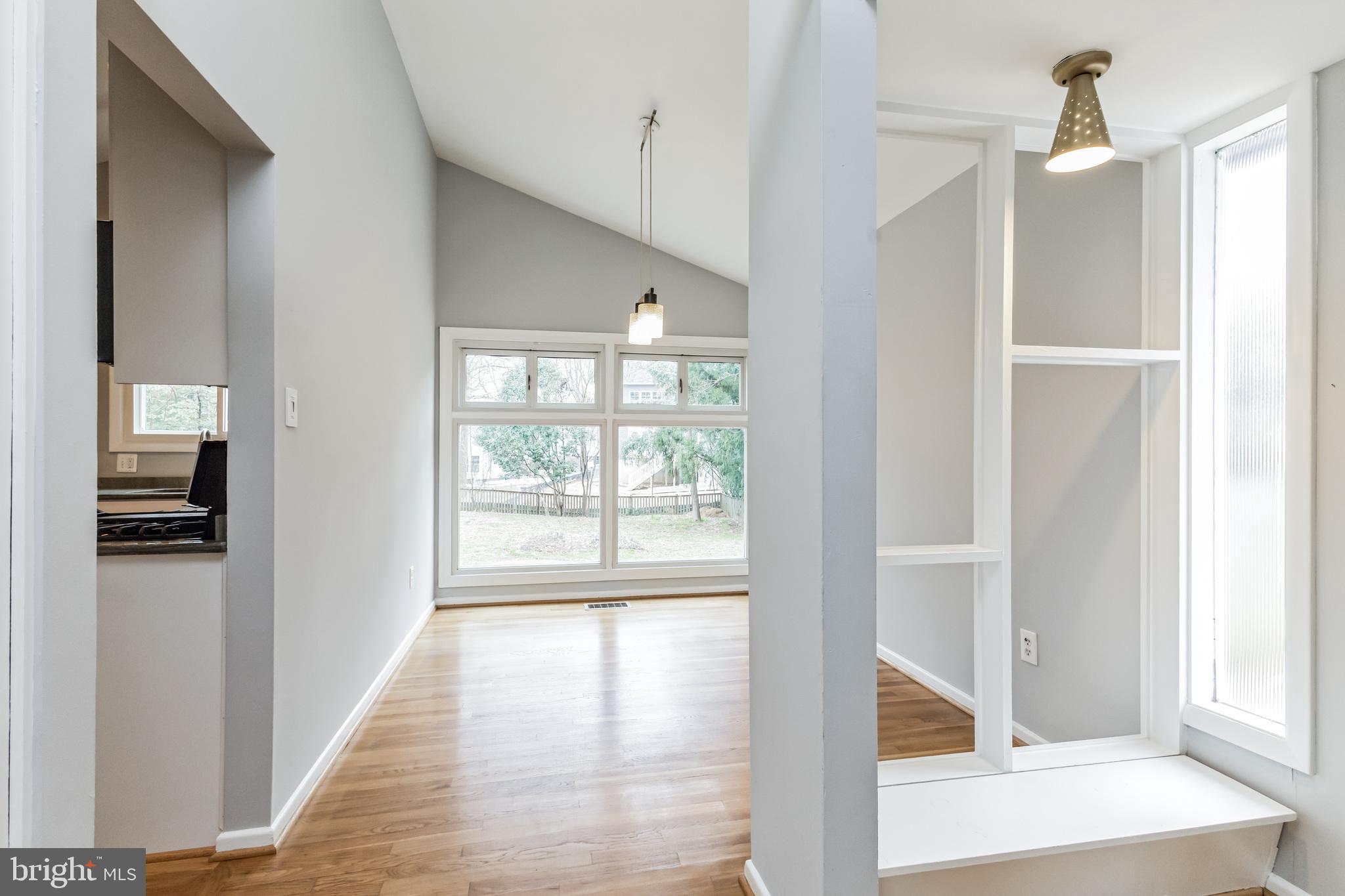 DUNN LORING WOODS - Residential Lease