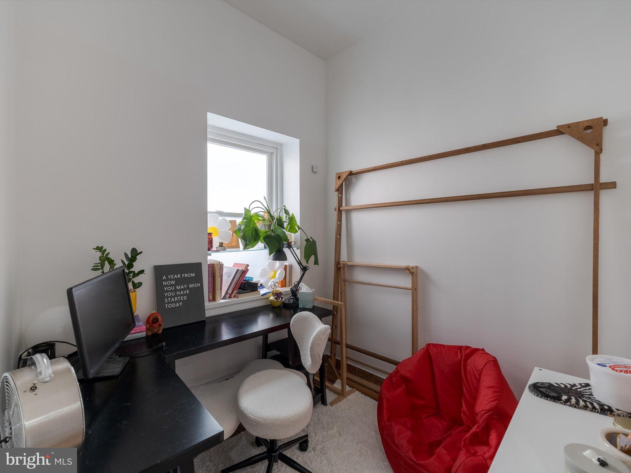 WASHINGTON SQ WEST - Residential Income