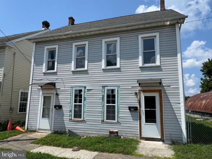 INVESTOR SPECIAL!! Duplex for sale in Hagerstown, MD. Both sides are in need of full renovation so there is plenty of opportunity for value add! Fix and flip or ideal for lease up. City of Hagerstown offers a 2:1 grant match for rental renovations up to $20,000 to help defray costs.