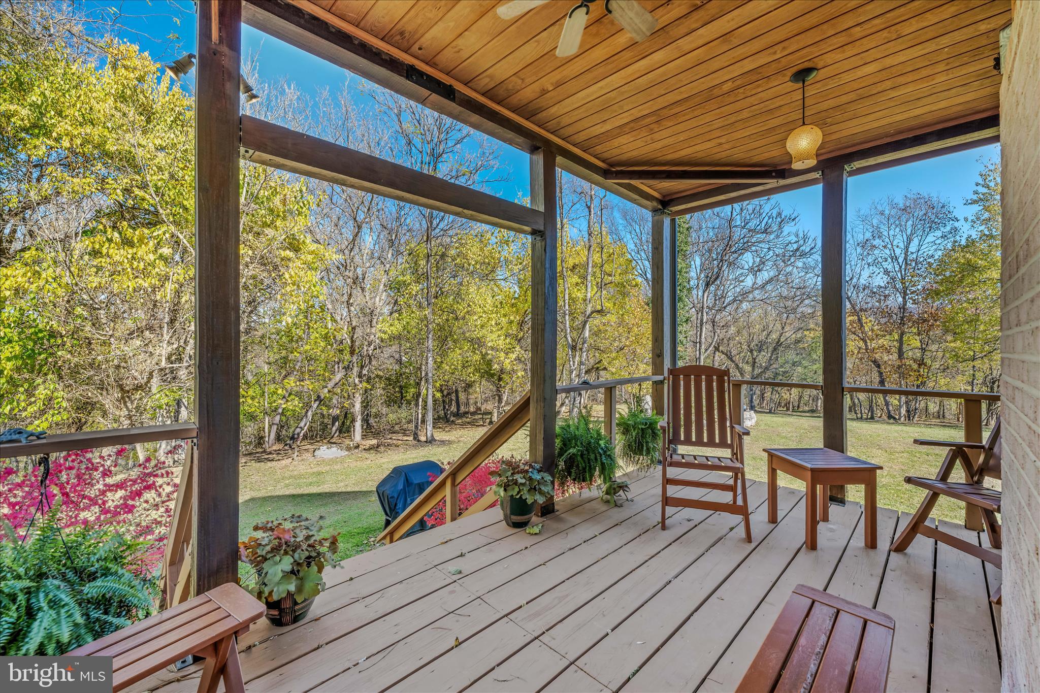 ELK RUN ESTATES - Residential