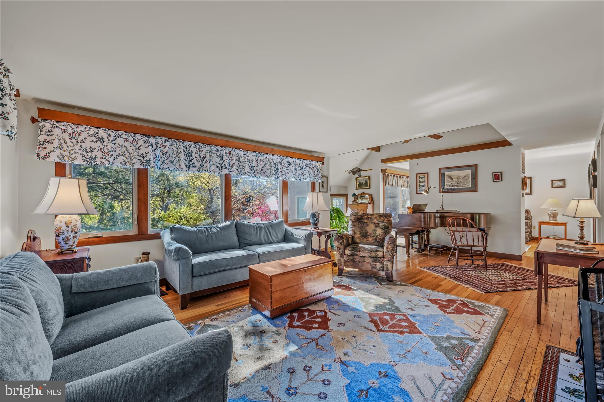 ELK RUN ESTATES - Residential