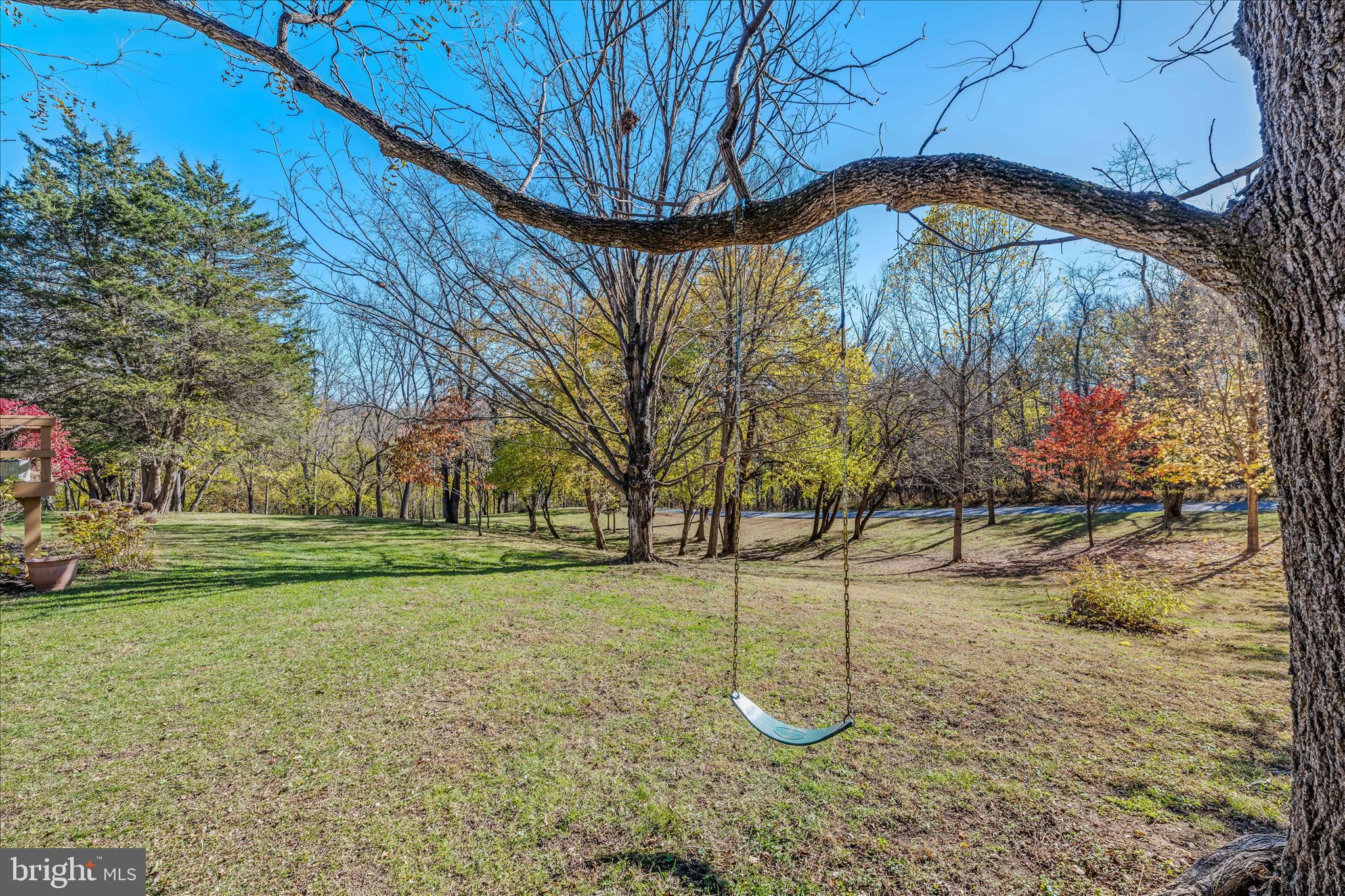 ELK RUN ESTATES - Residential