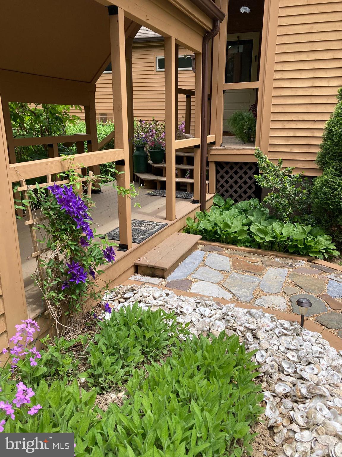 ELK RUN ESTATES - Residential