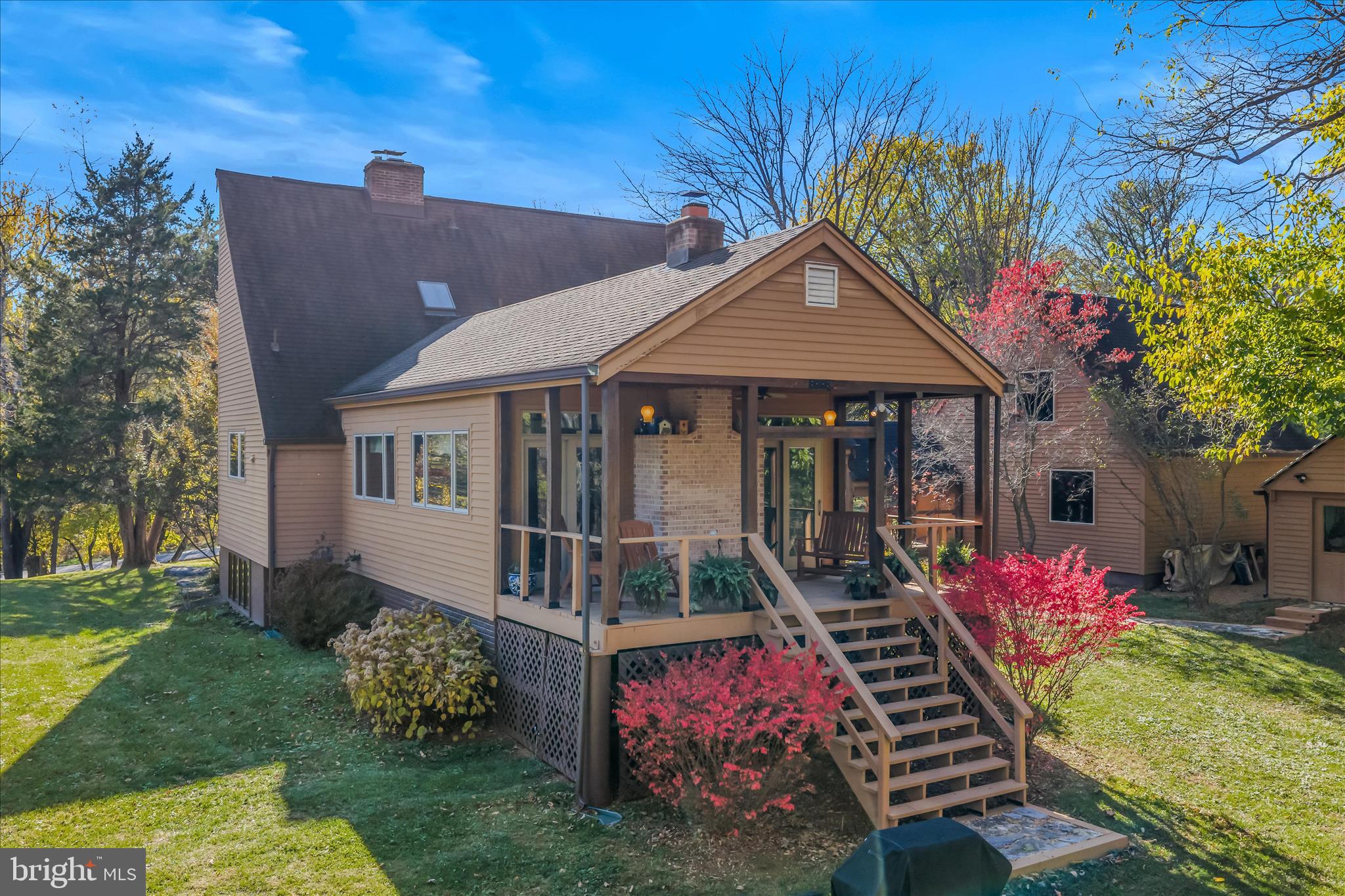 ELK RUN ESTATES - Residential