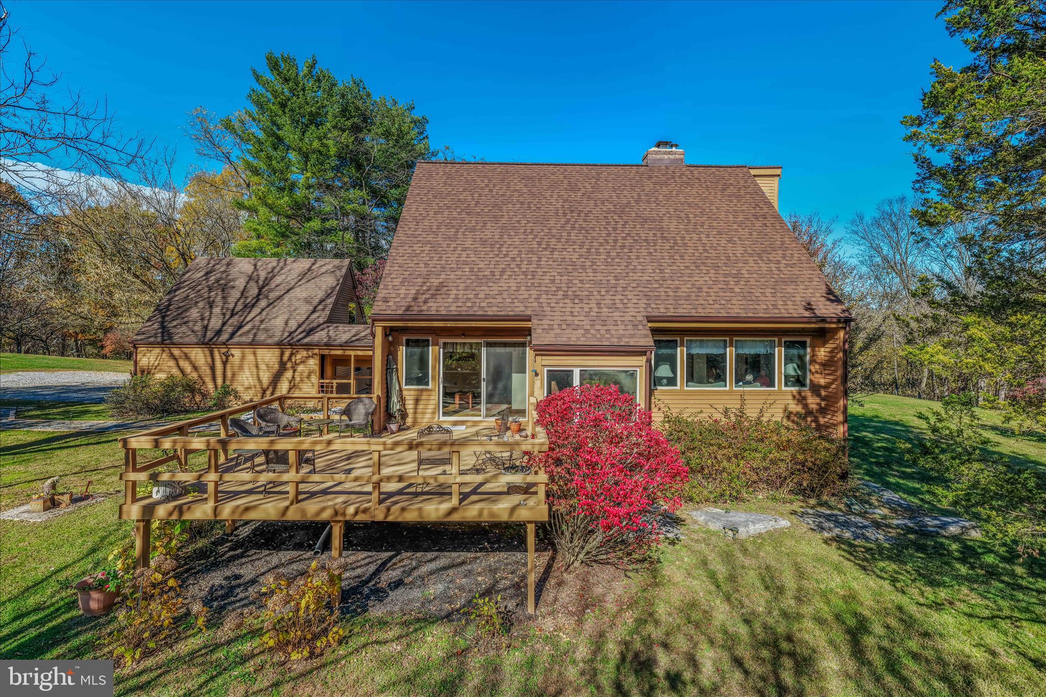 ELK RUN ESTATES - Residential