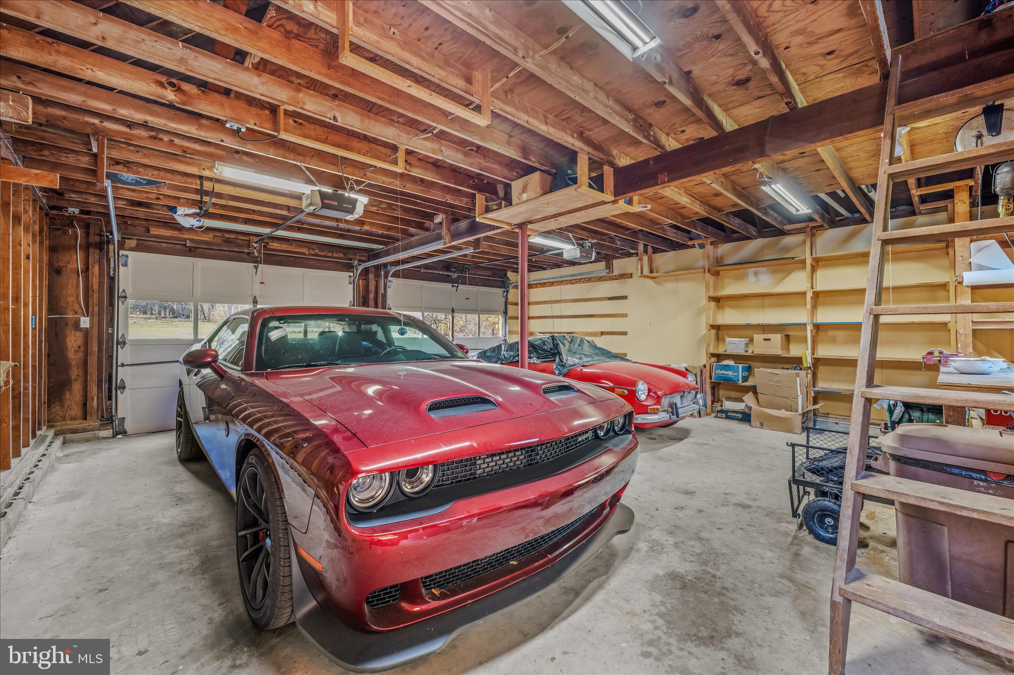 ELK RUN ESTATES - Residential